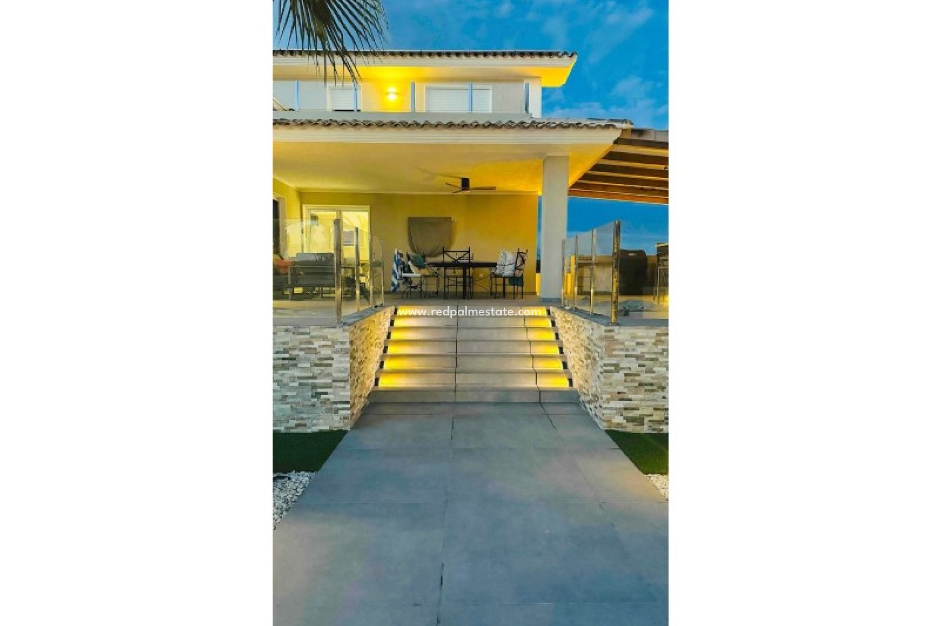 Resale - Villa -
Alfas del Pi - Costa Blanca