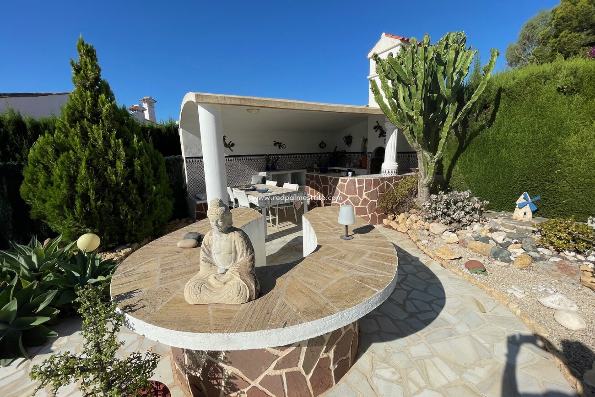 Resale - Villa -
Alfas del Pi - Costa Blanca