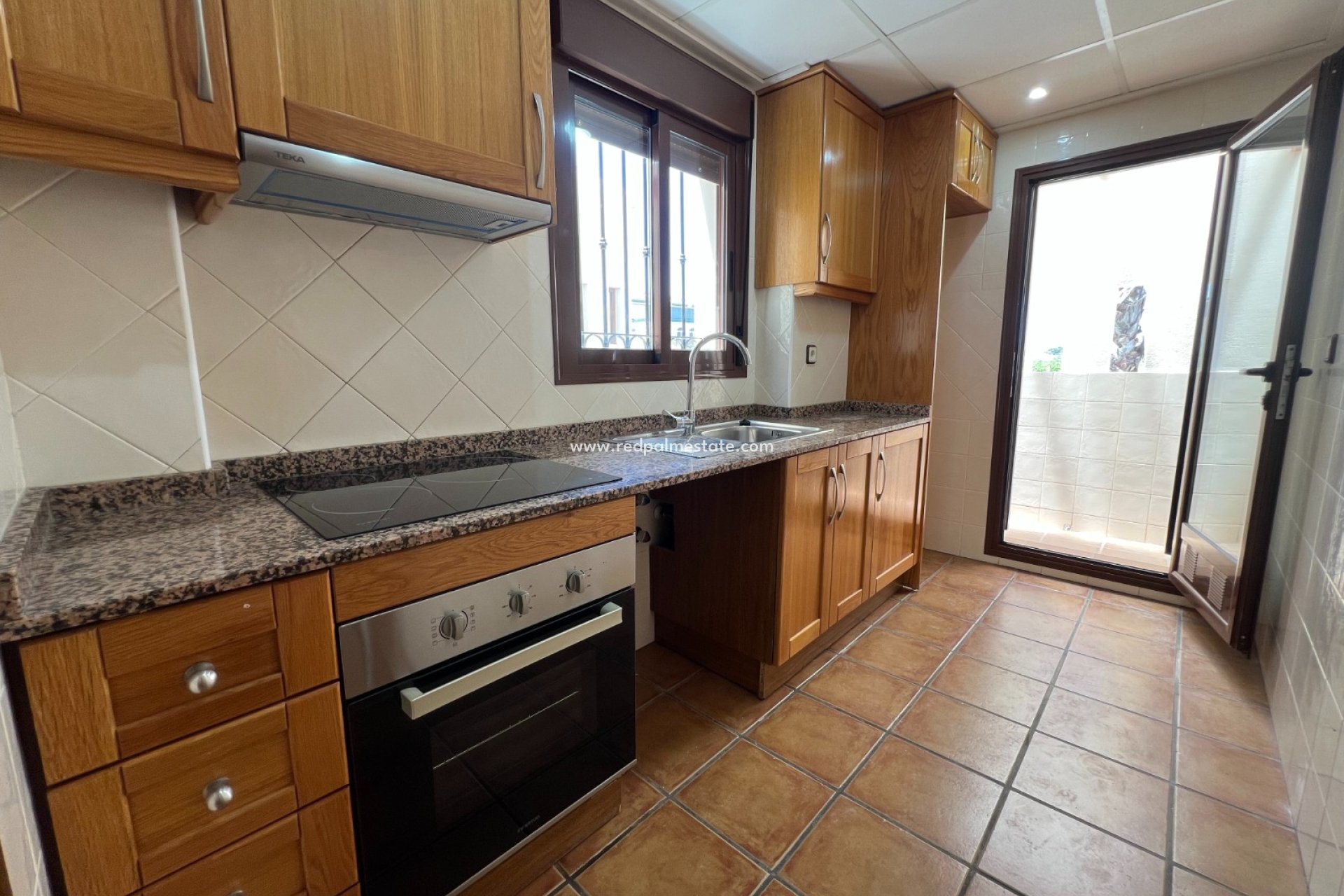 Resale - Villa -
Algorfa - Inland