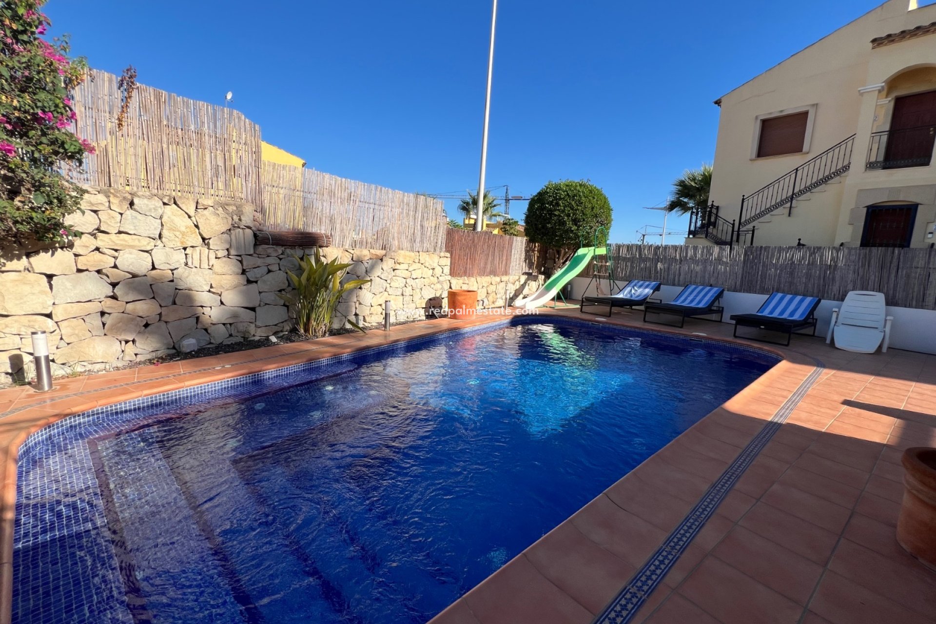 Resale - Villa -
Algorfa - Inland