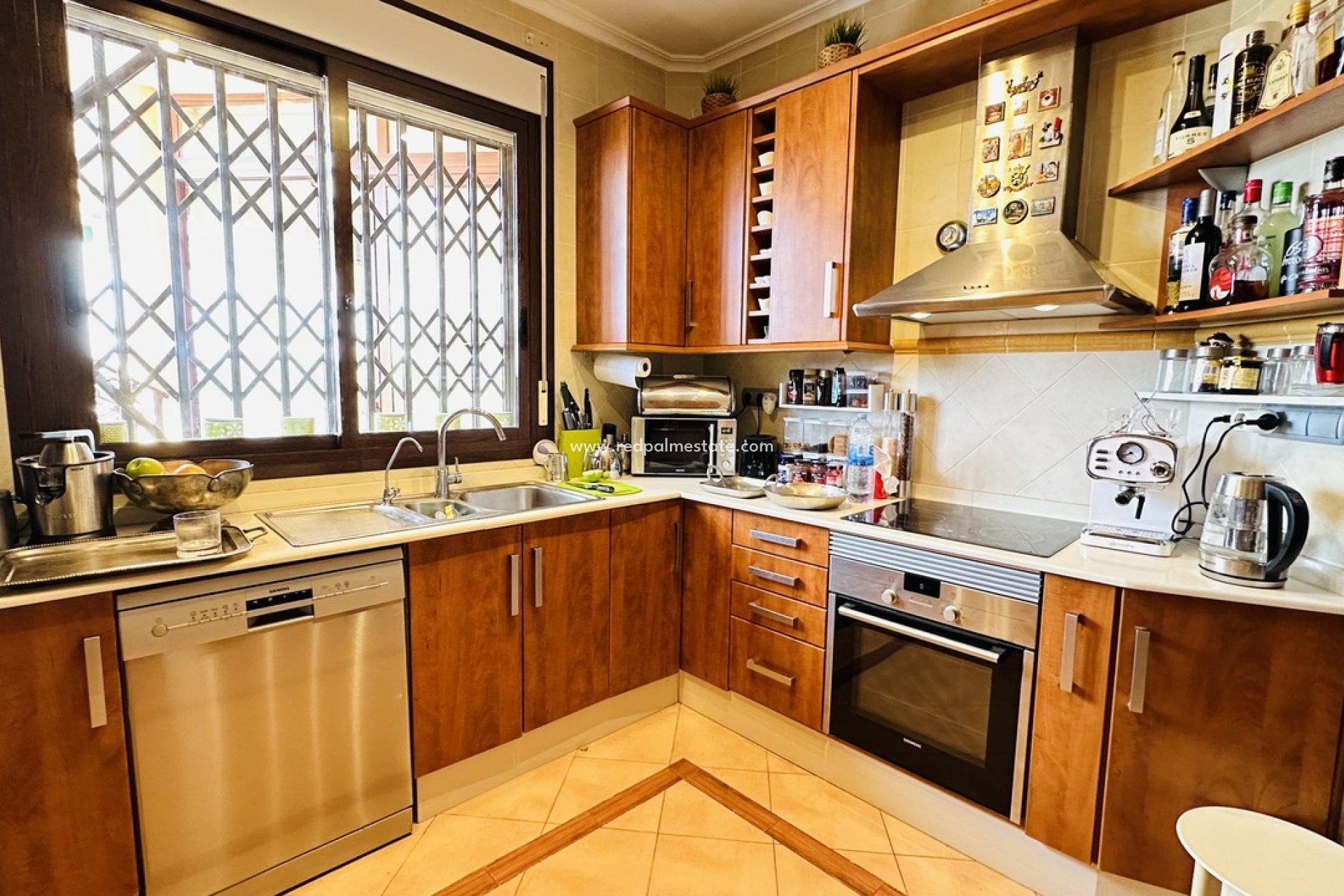 Resale - Villa -
Algorfa - Inland