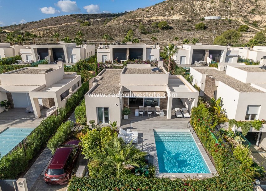 Resale - Villa -
Algorfa - Inland