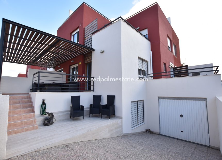 Resale - Villa -
Algorfa - Inland