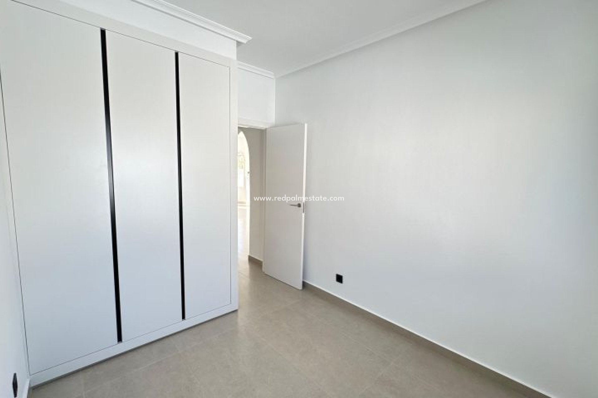 Resale - Villa -
Algorfa - Inland