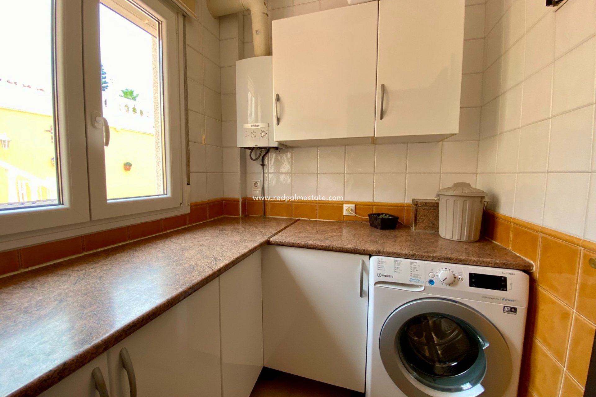 Resale - Villa -
Algorfa - Lomas De La Juliana