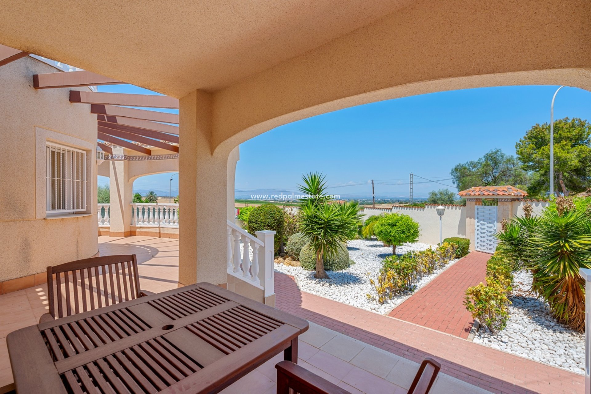 Resale - Villa -
Algorfa - Lomas De La Juliana