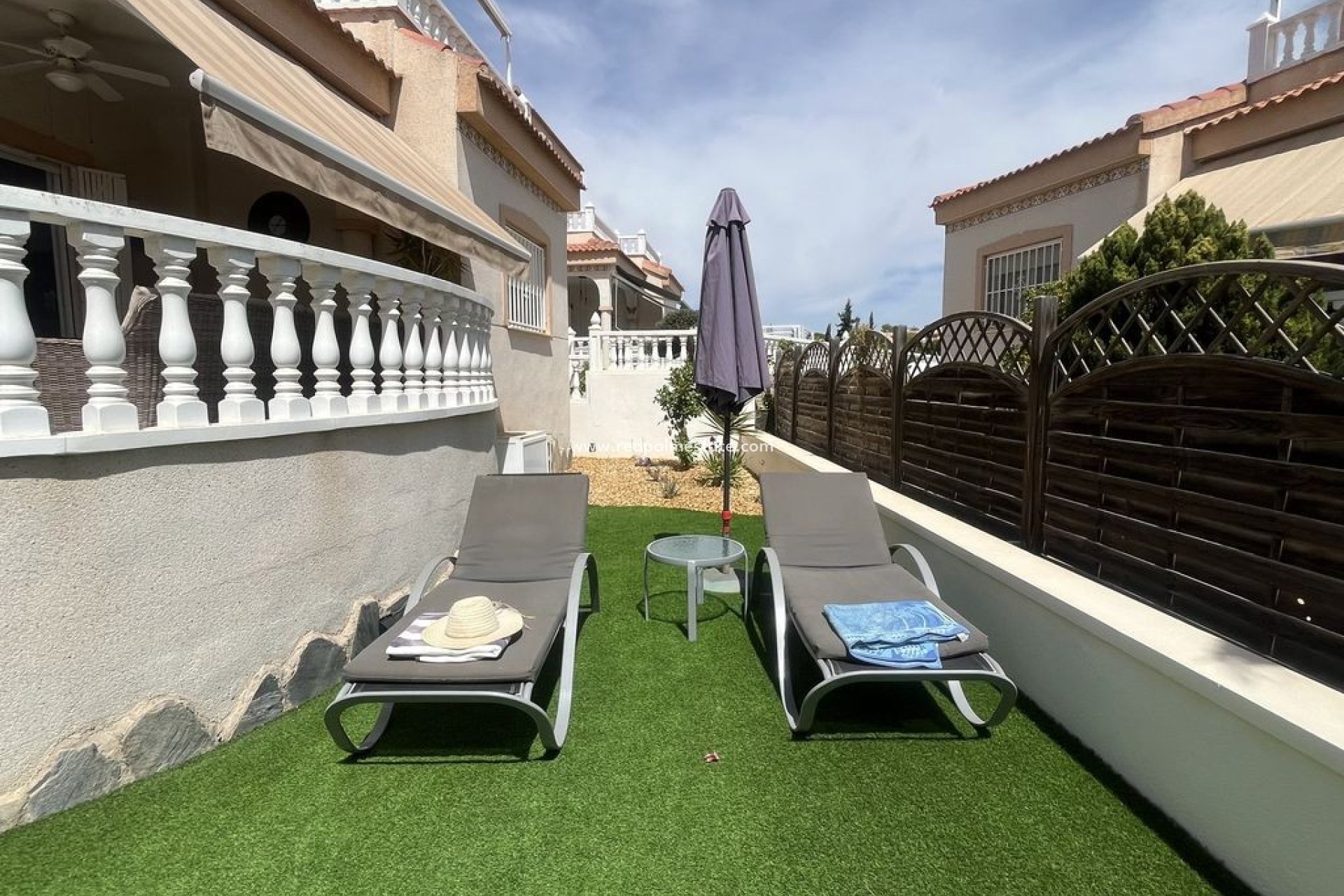 Resale - Villa -
Algorfa - Montemar