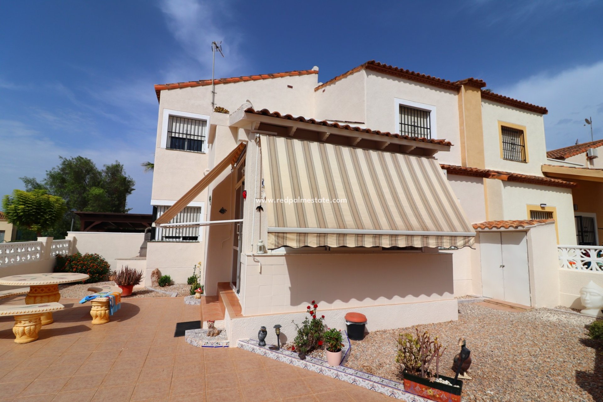 Resale - Villa -
Algorfa
