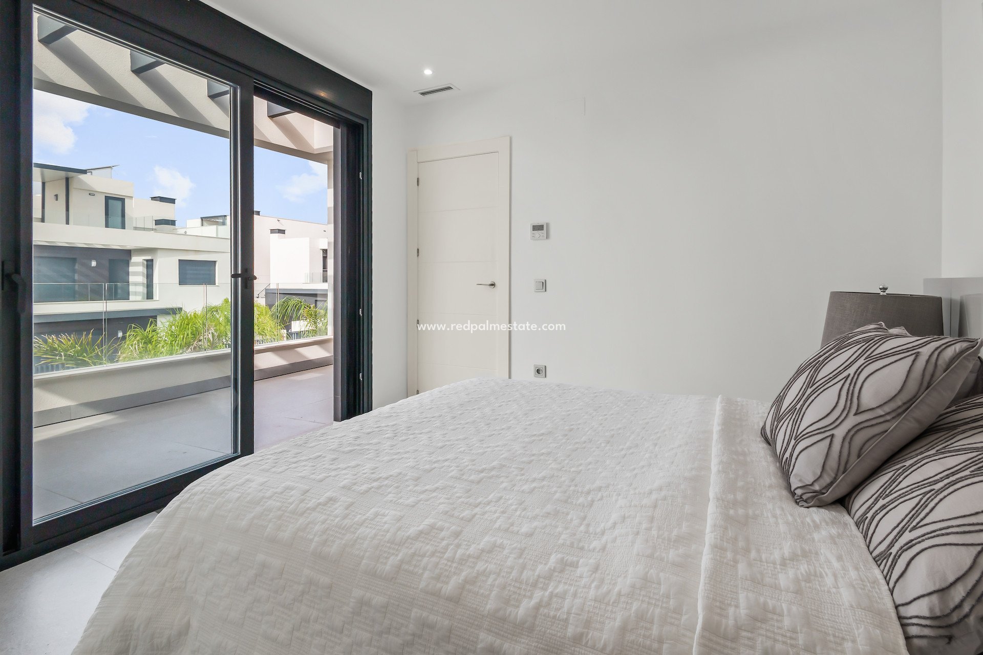 Resale - Villa -
Algorfa