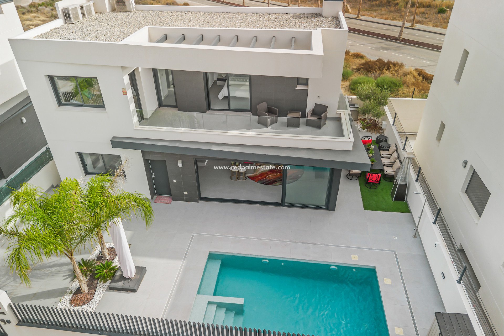 Resale - Villa -
Algorfa