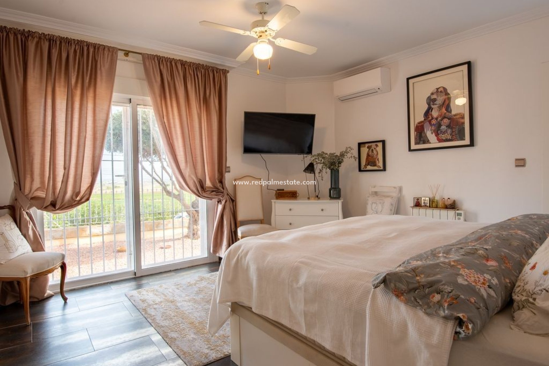 Resale - Villa -
Algorfa