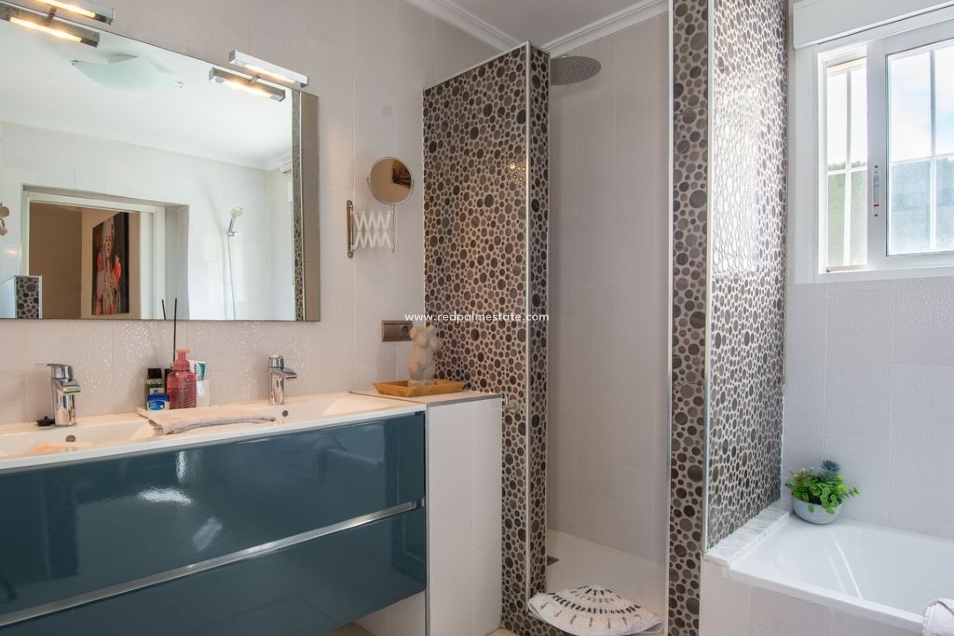 Resale - Villa -
Algorfa