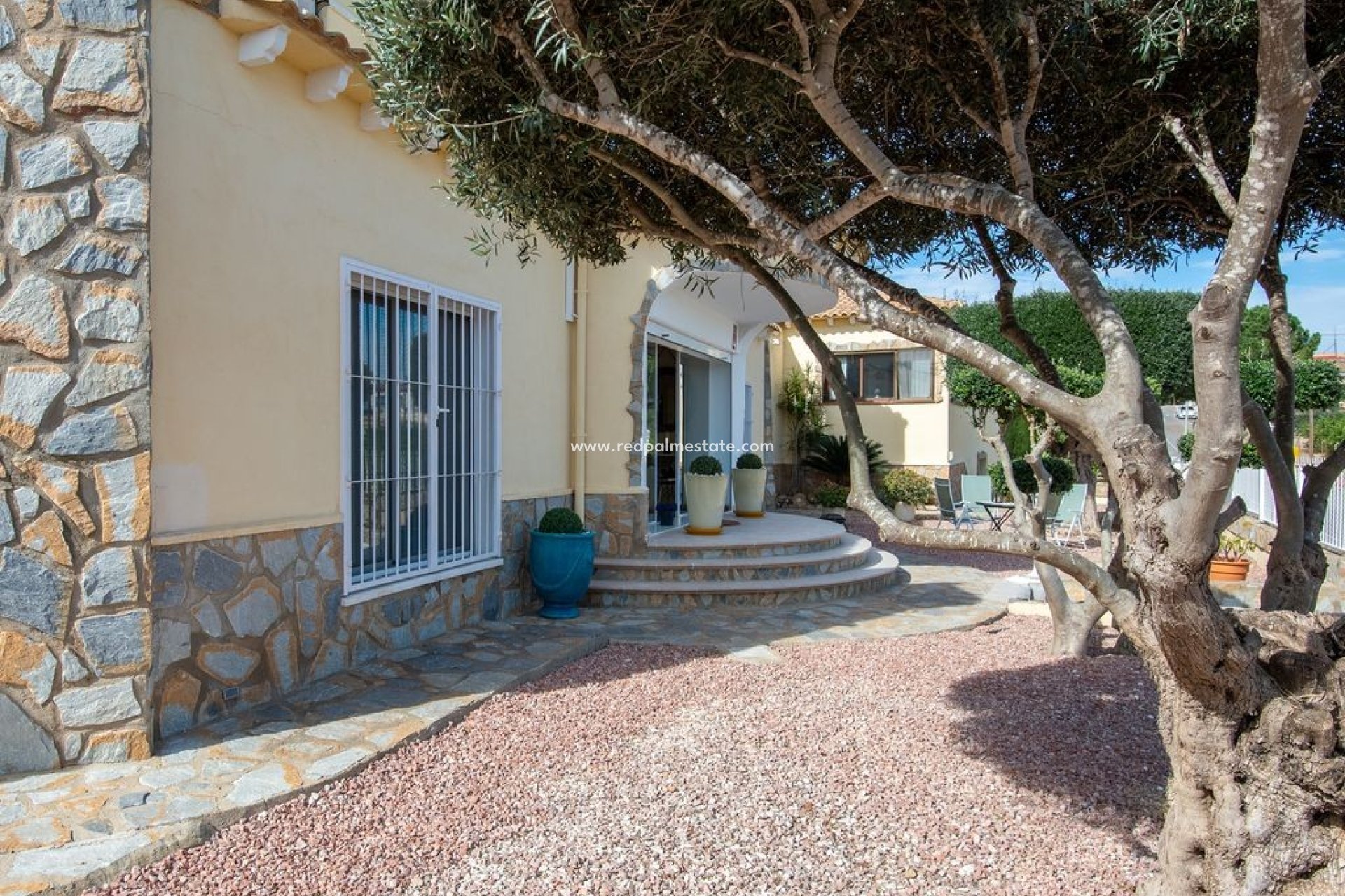 Resale - Villa -
Algorfa