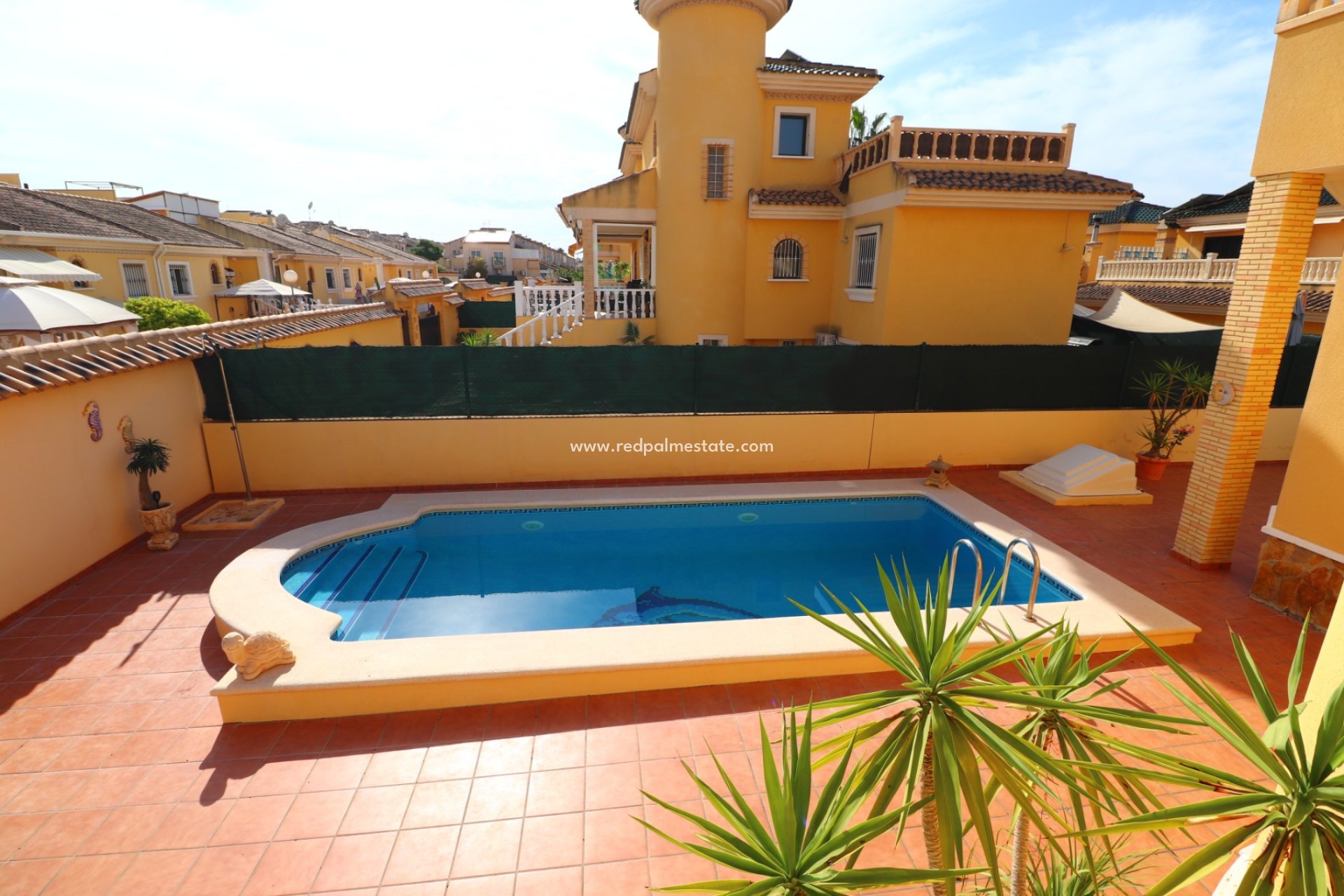 Resale - Villa -
Algorfa