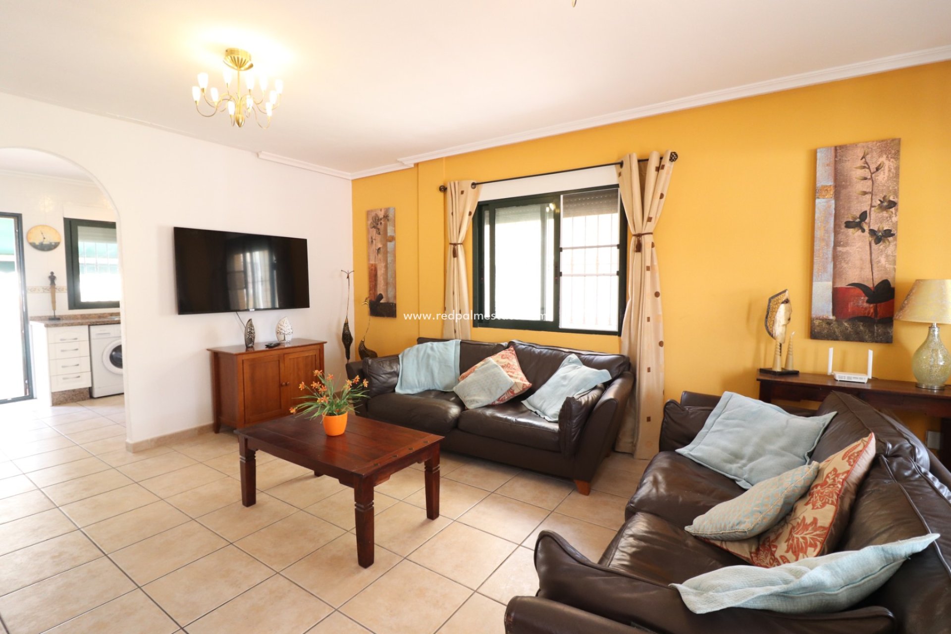 Resale - Villa -
Algorfa