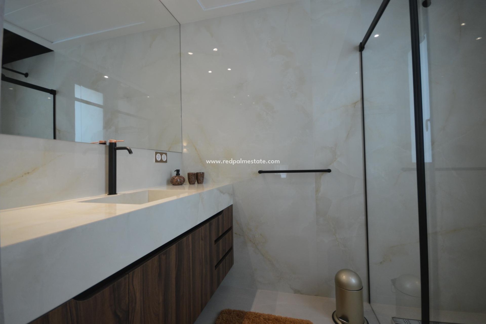 Resale - Villa -
Algorfa