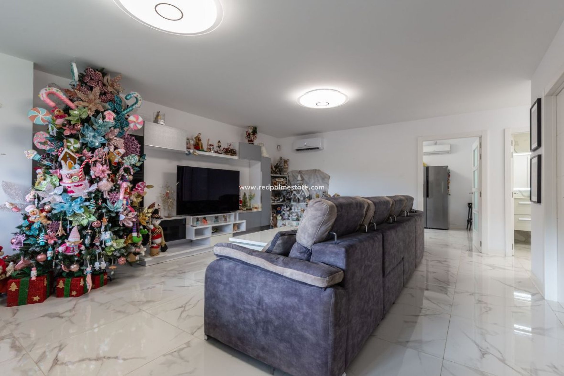 Resale - Villa -
Alicante - Costa Blanca