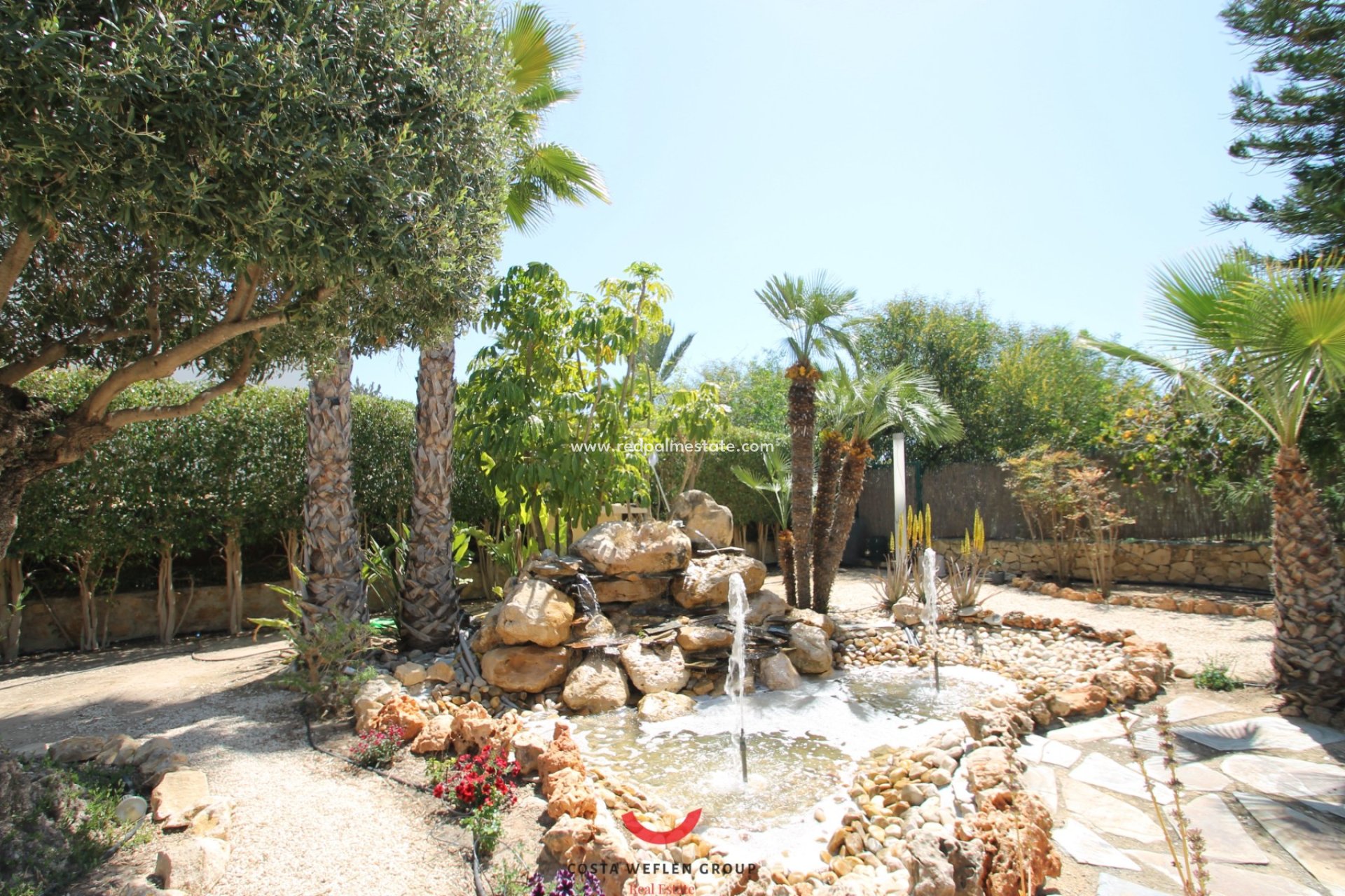 Resale - Villa -
Alicante - Costa Blanca