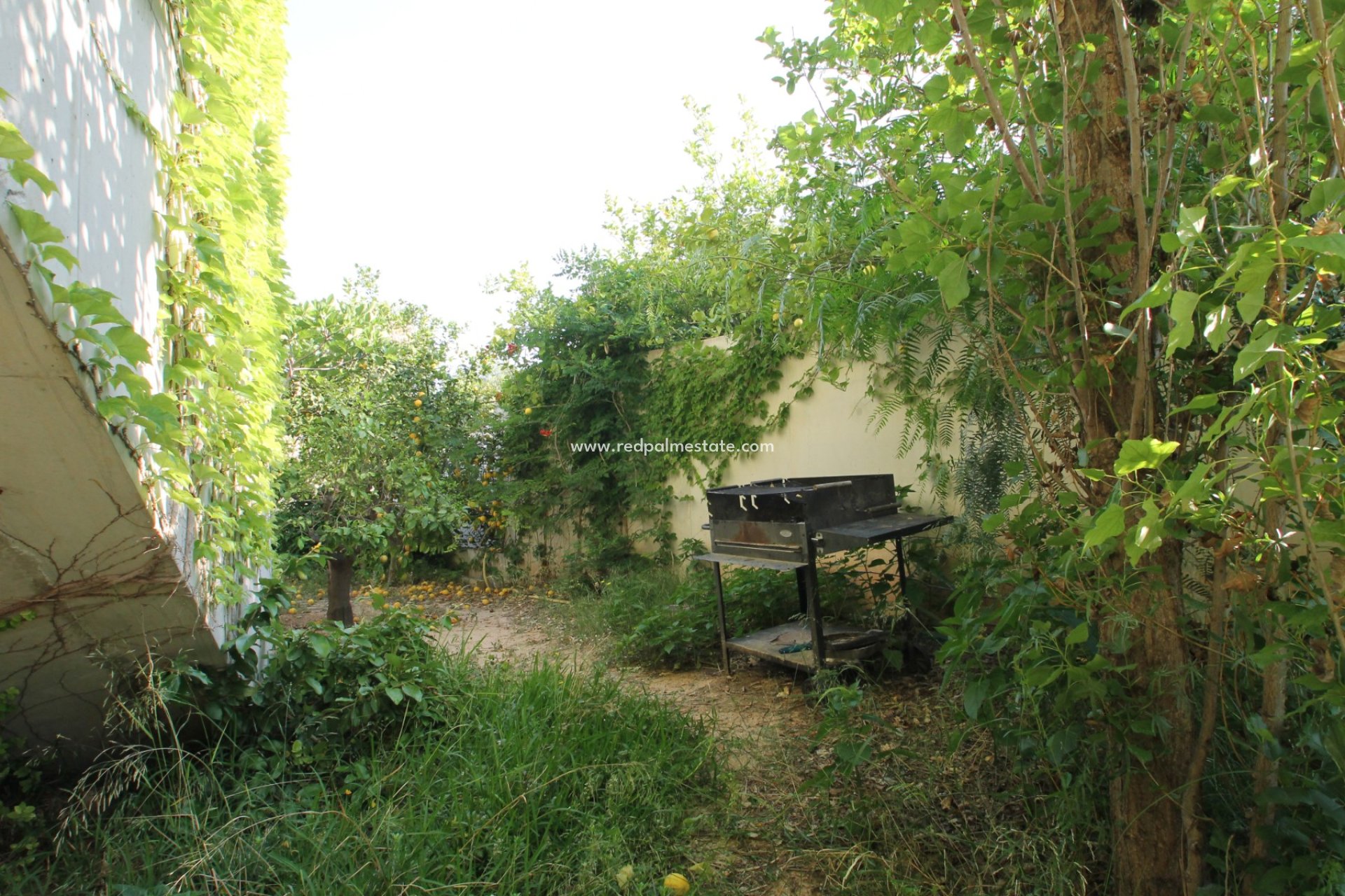 Resale - Villa -
Alicante - Inland