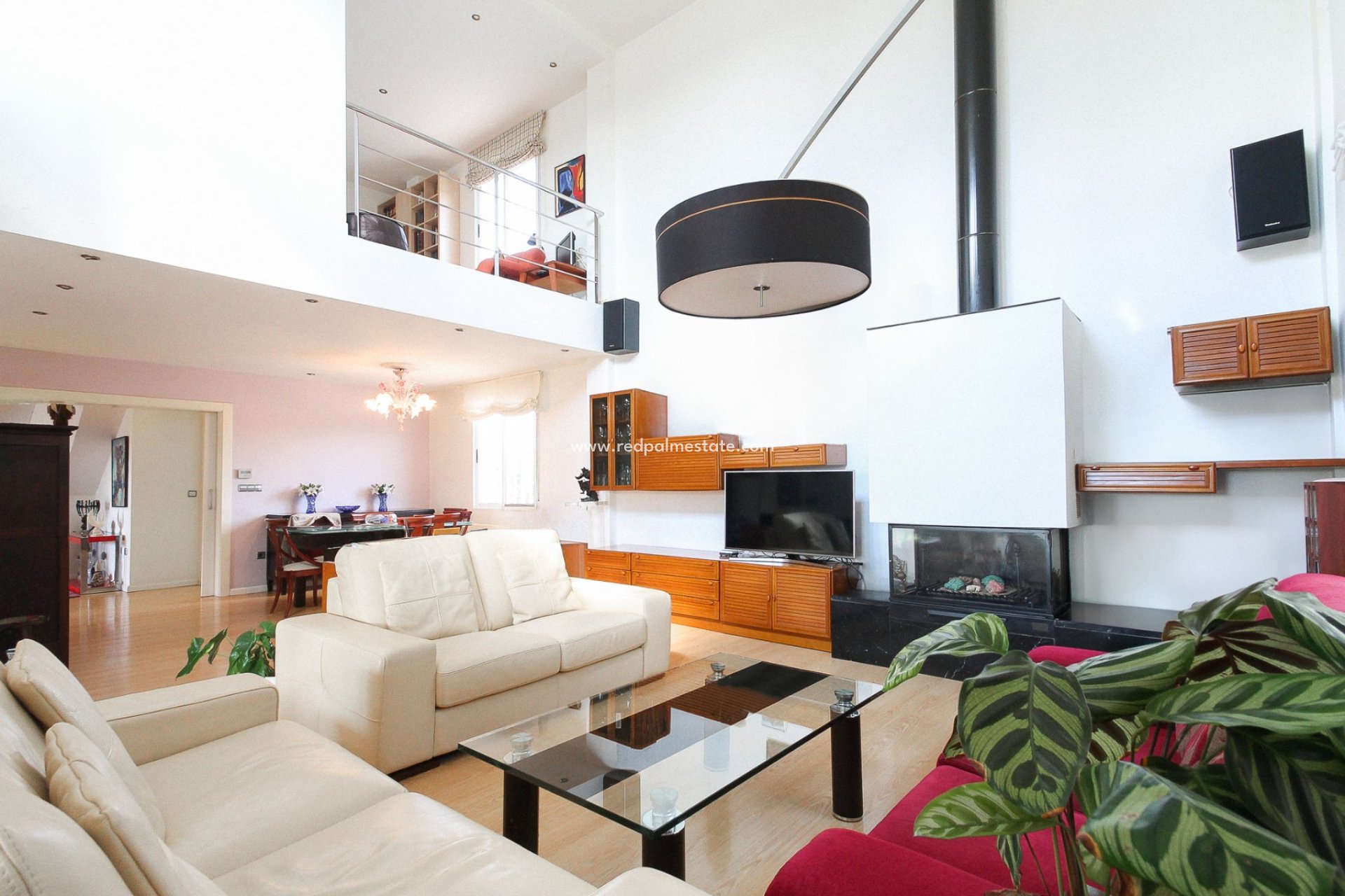 Resale - Villa -
Alicante - Inland