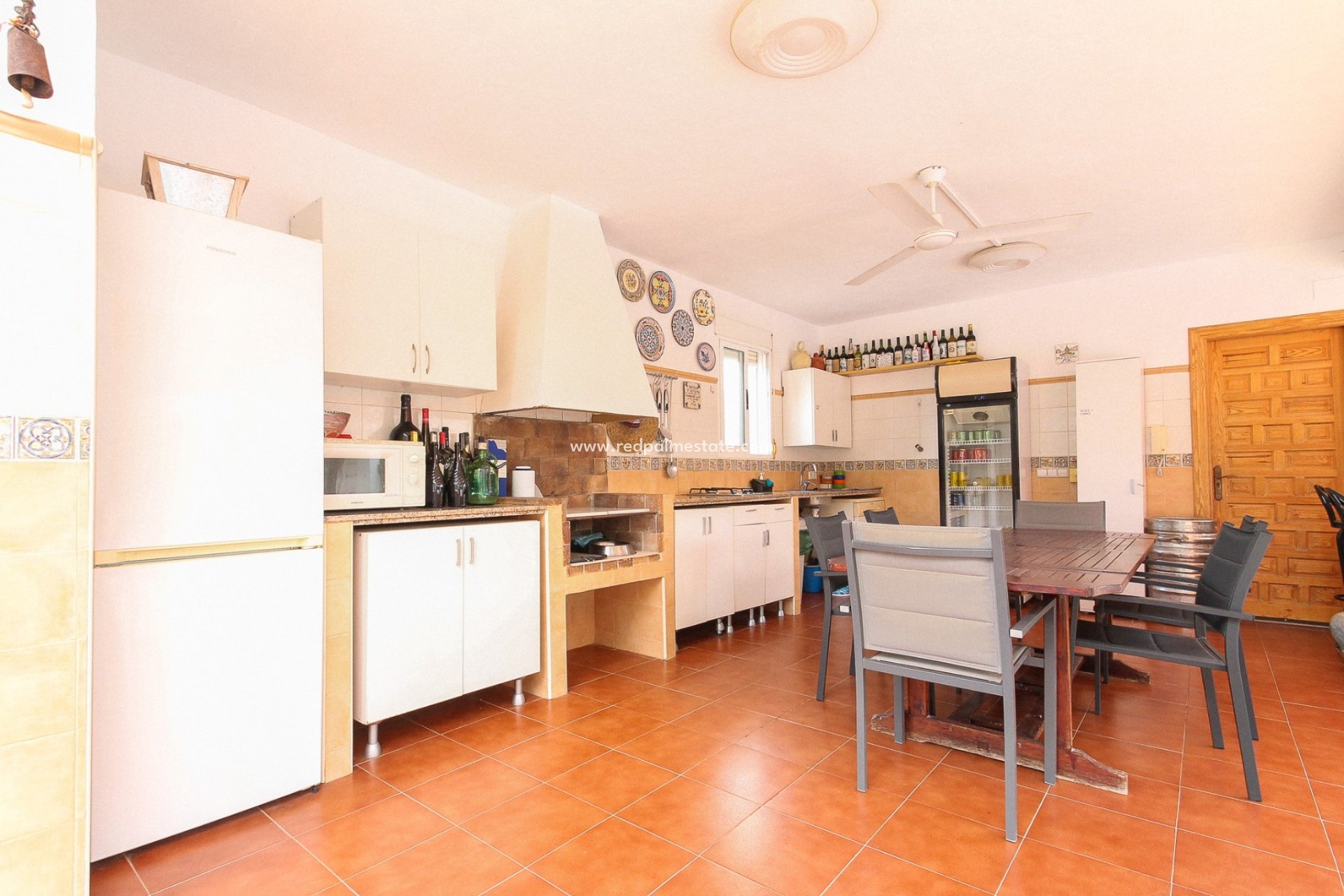 Resale - Villa -
Alicante - Inland