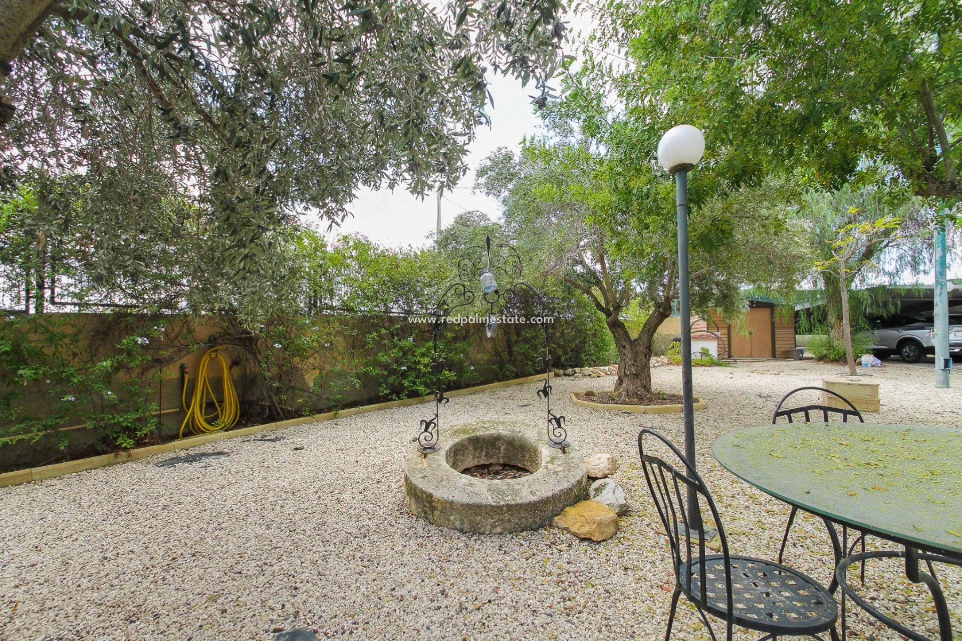 Resale - Villa -
Alicante - Inland