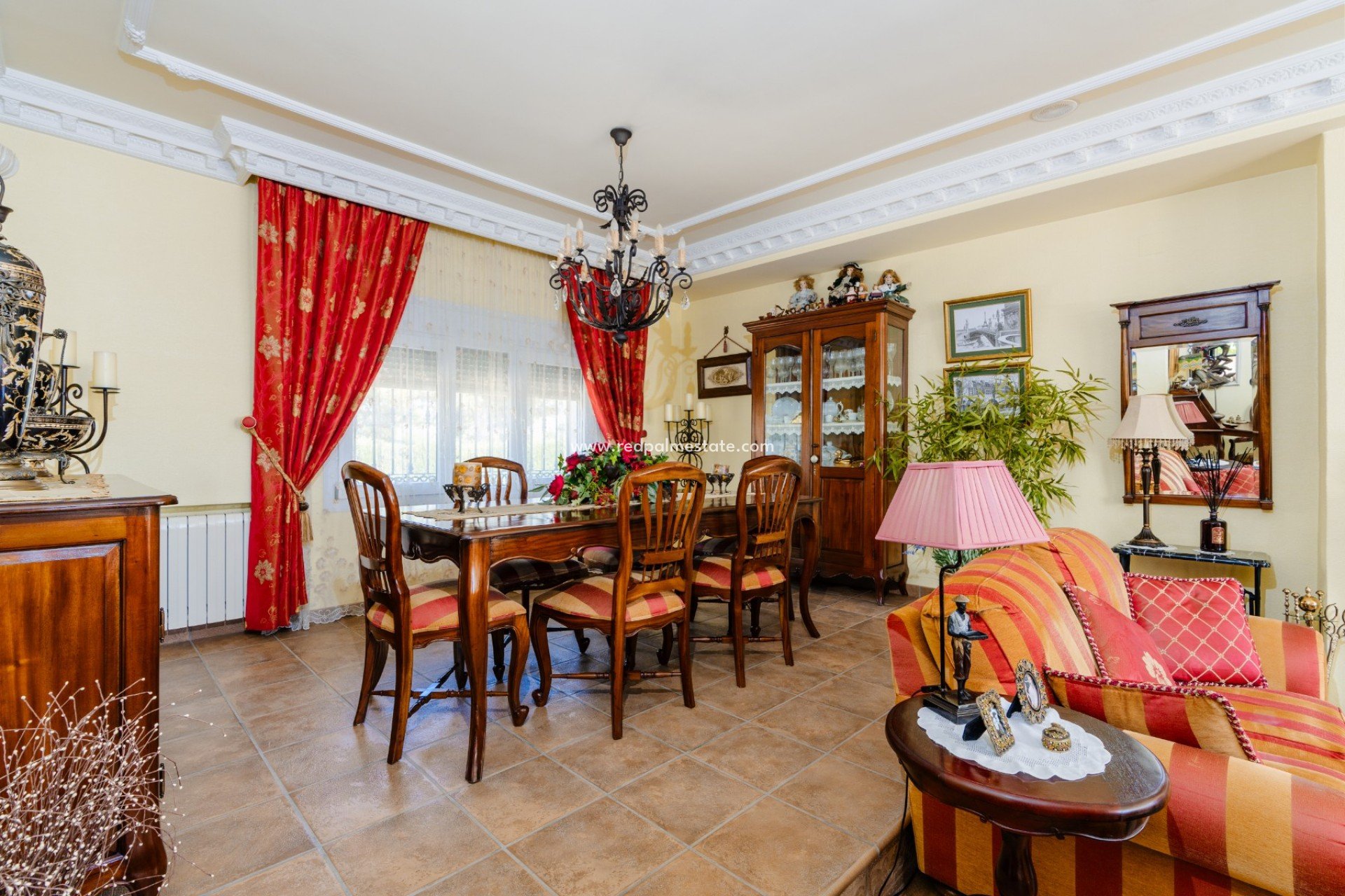 Resale - Villa -
Alicante - San Vicente del Raspeig