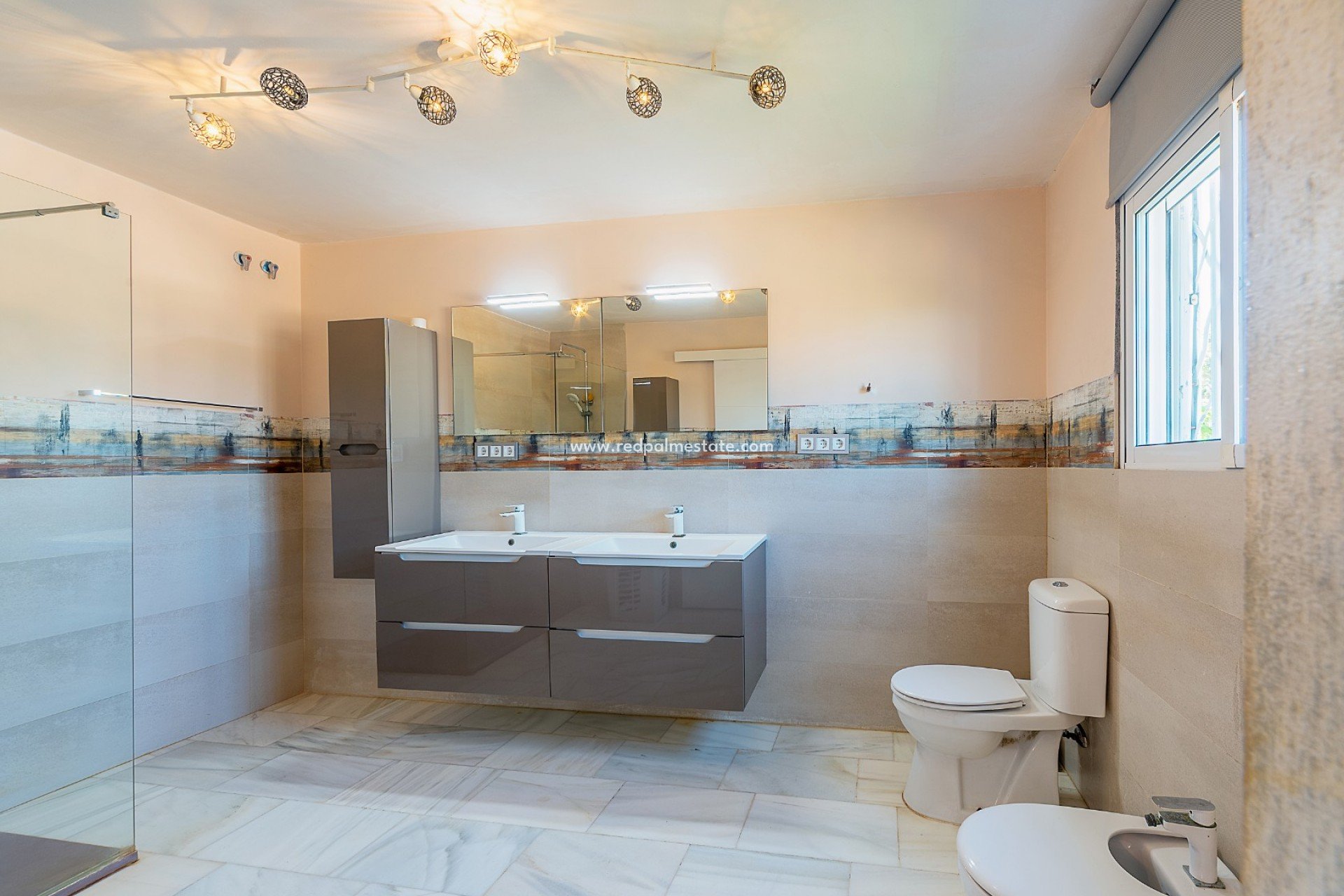 Resale - Villa -
Alicante - San Vicente del Raspeig