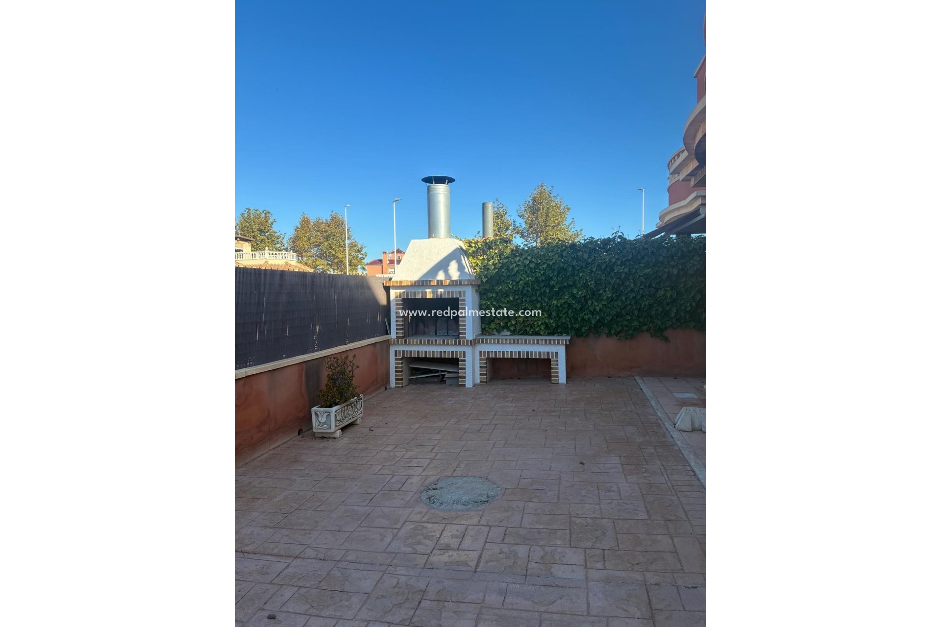 Resale - Villa -
Almoradí - El Banet