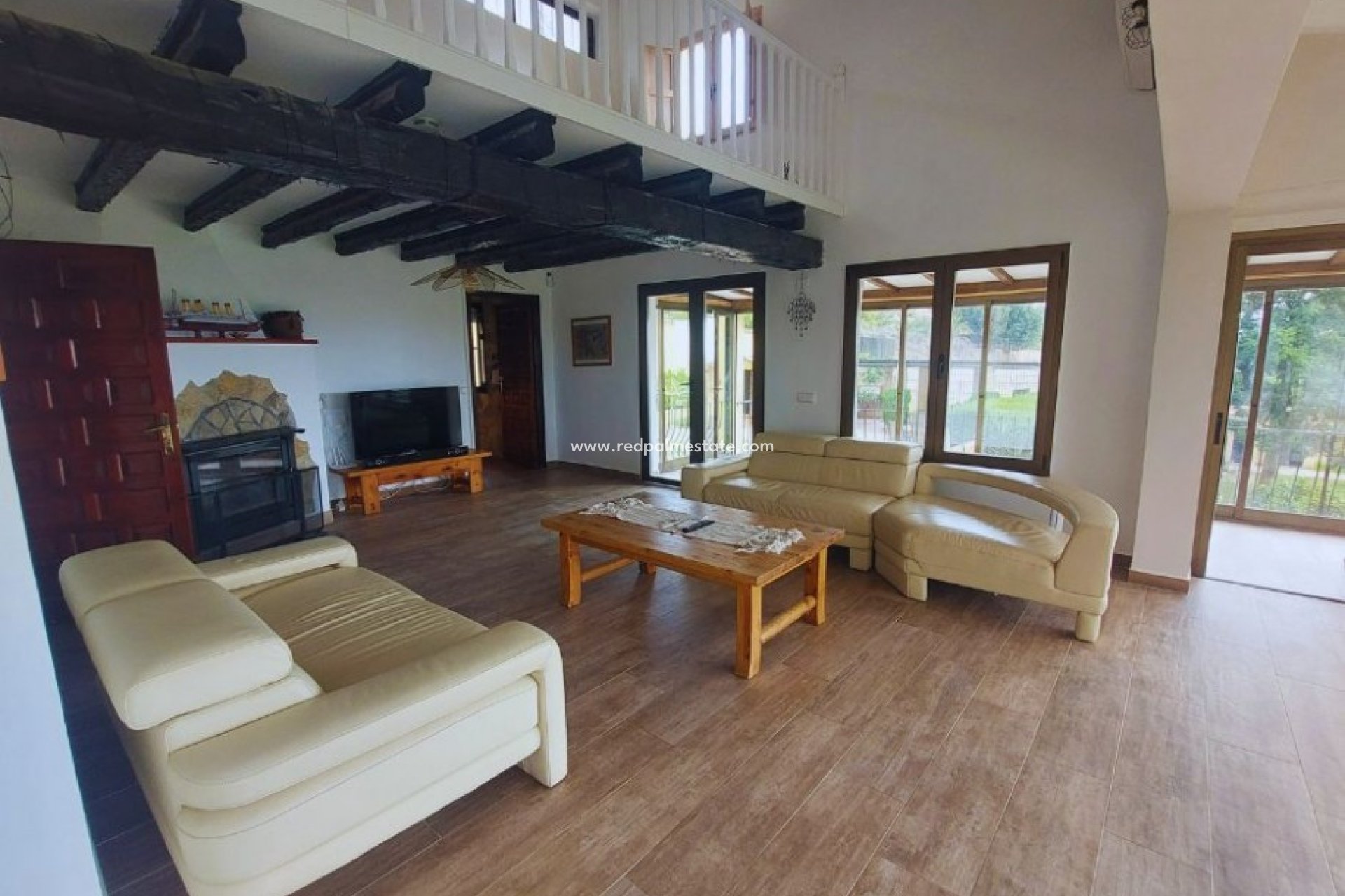 Resale - Villa -
Altea