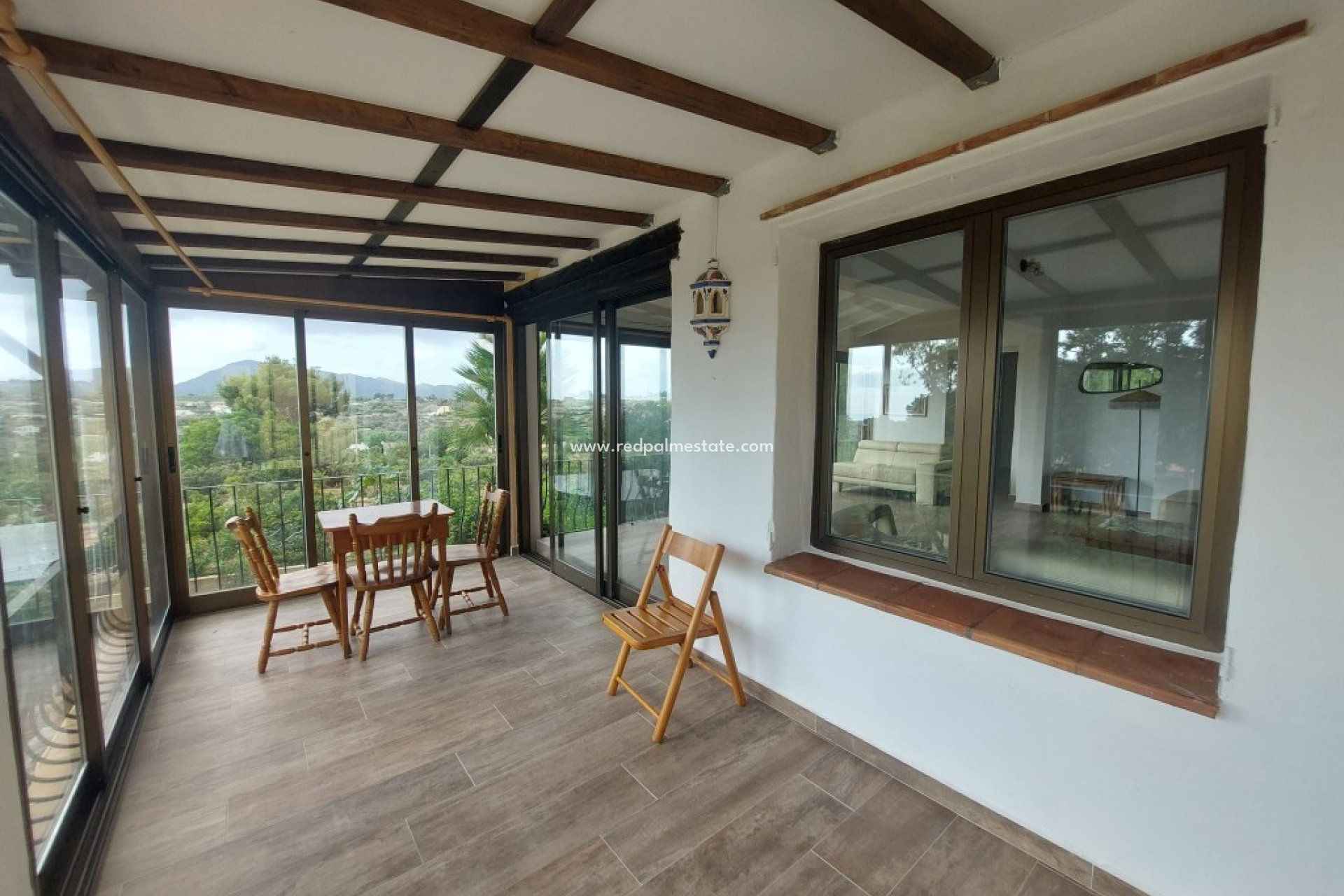 Resale - Villa -
Altea