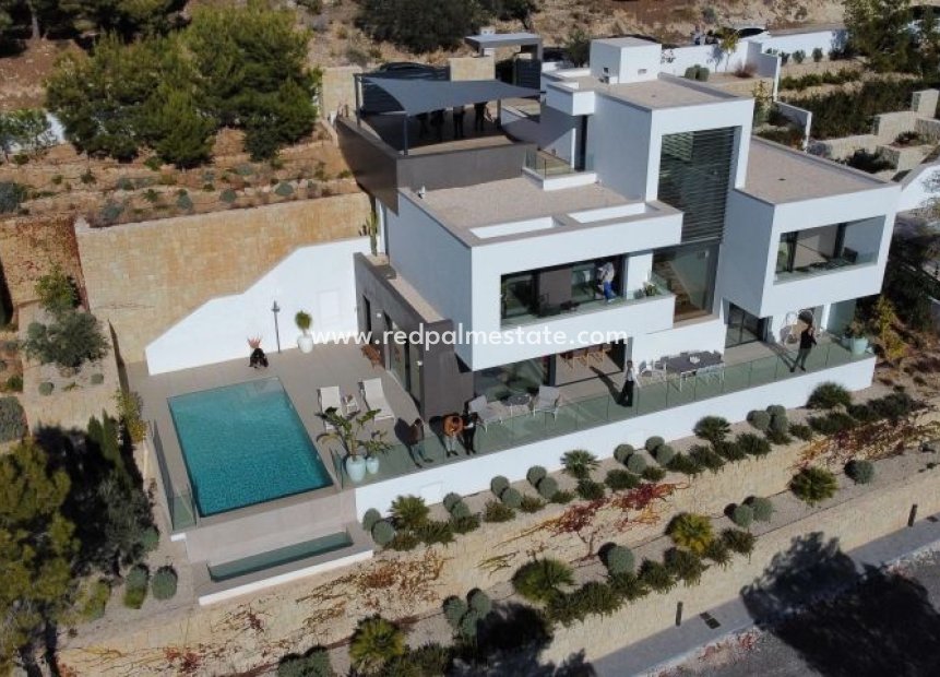 Resale - Villa -
Altea