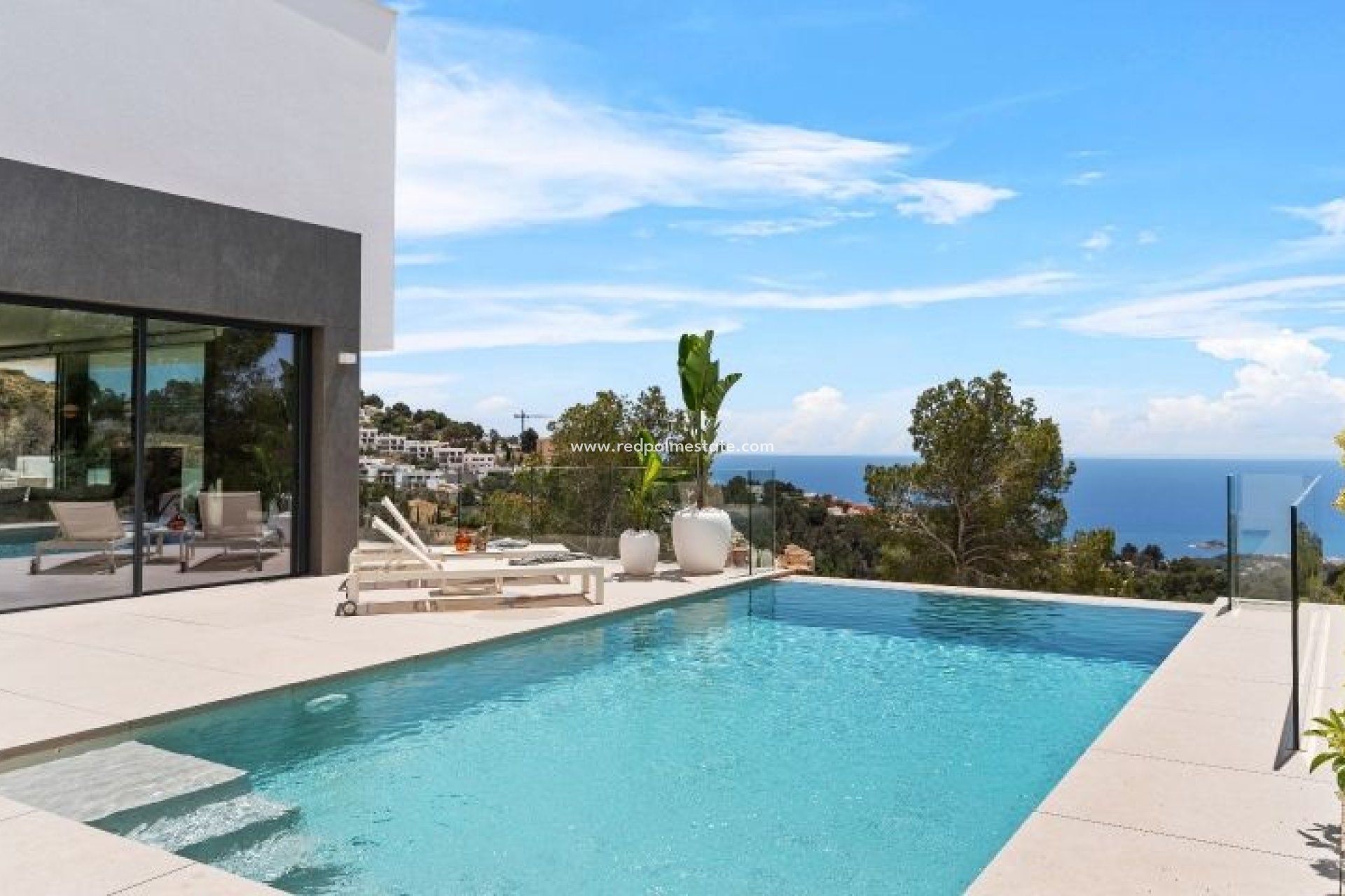 Resale - Villa -
Altea