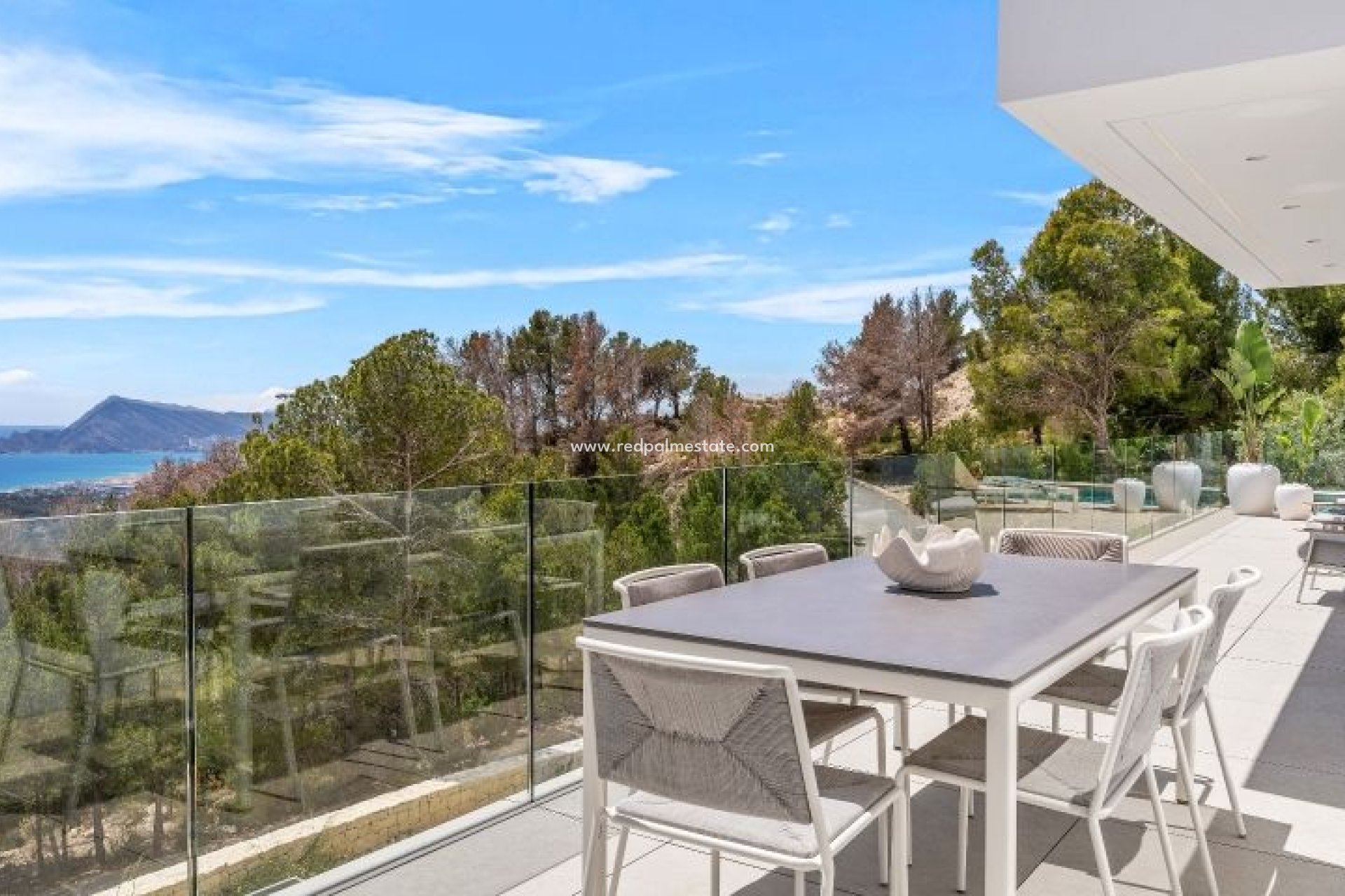 Resale - Villa -
Altea