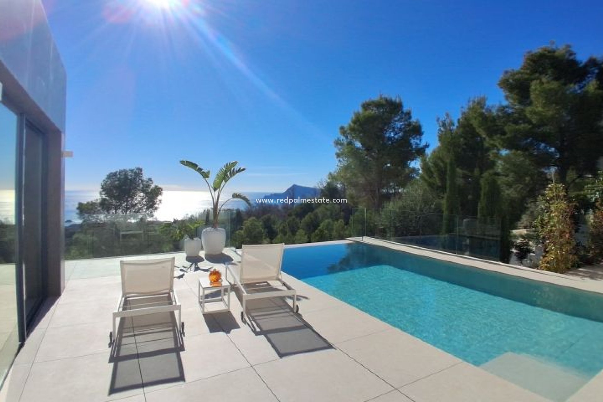 Resale - Villa -
Altea