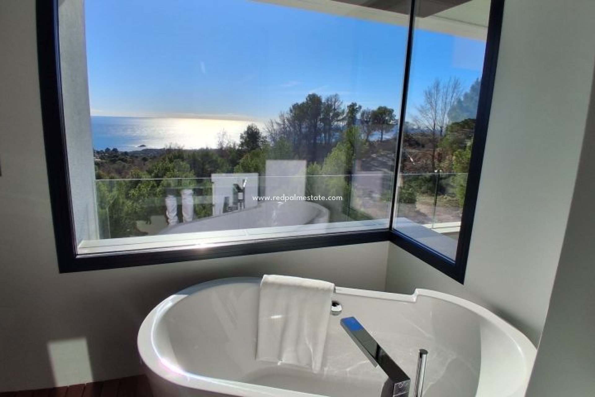 Resale - Villa -
Altea