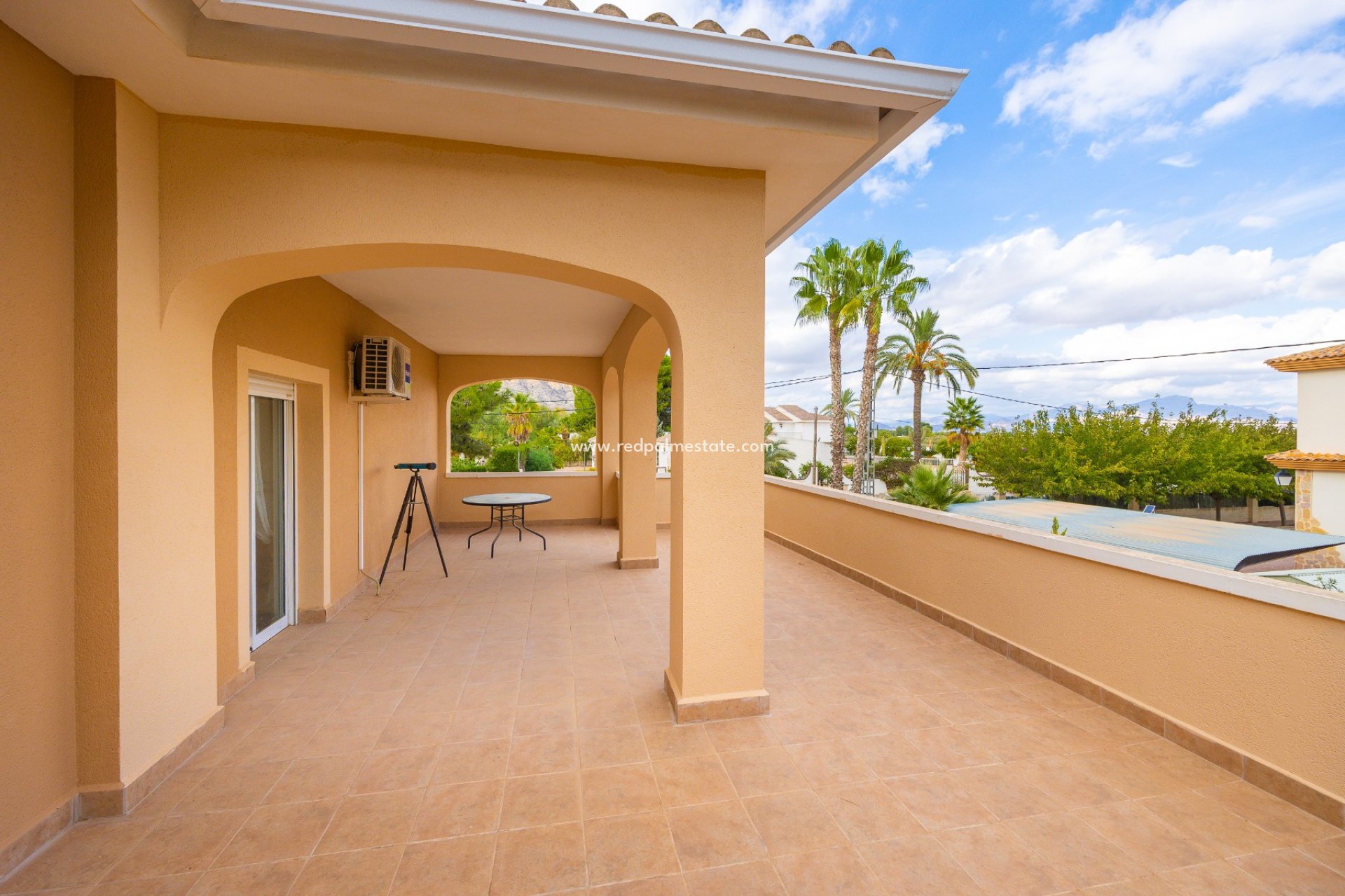 Resale - Villa -
Aspe - Inland