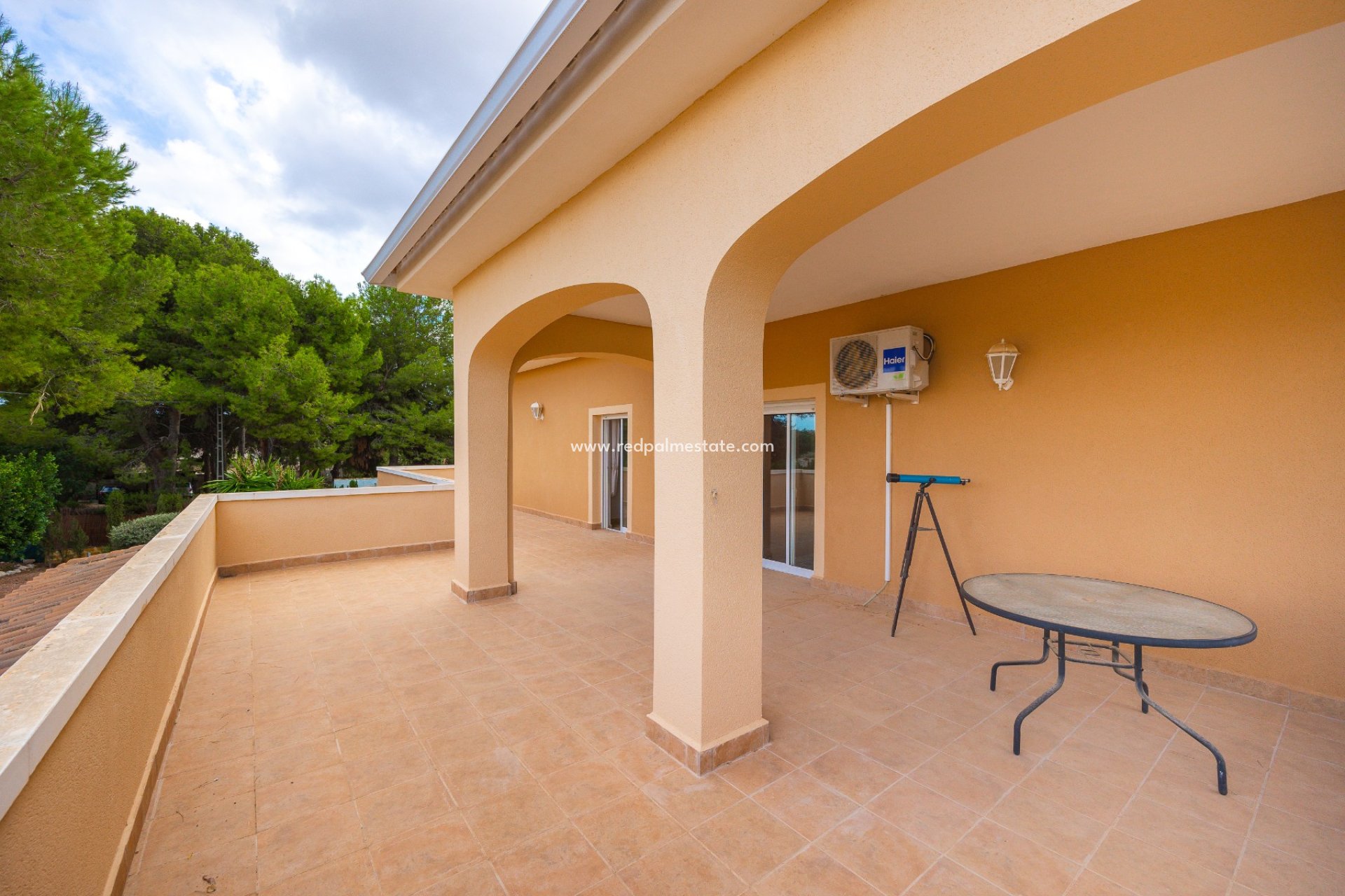 Resale - Villa -
Aspe - Inland