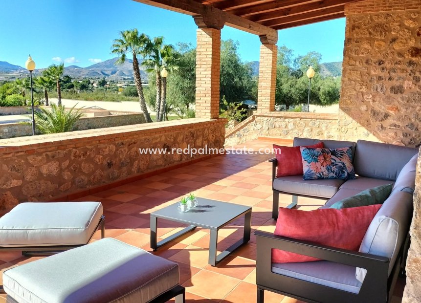 Resale - Villa -
Aspe - Inland