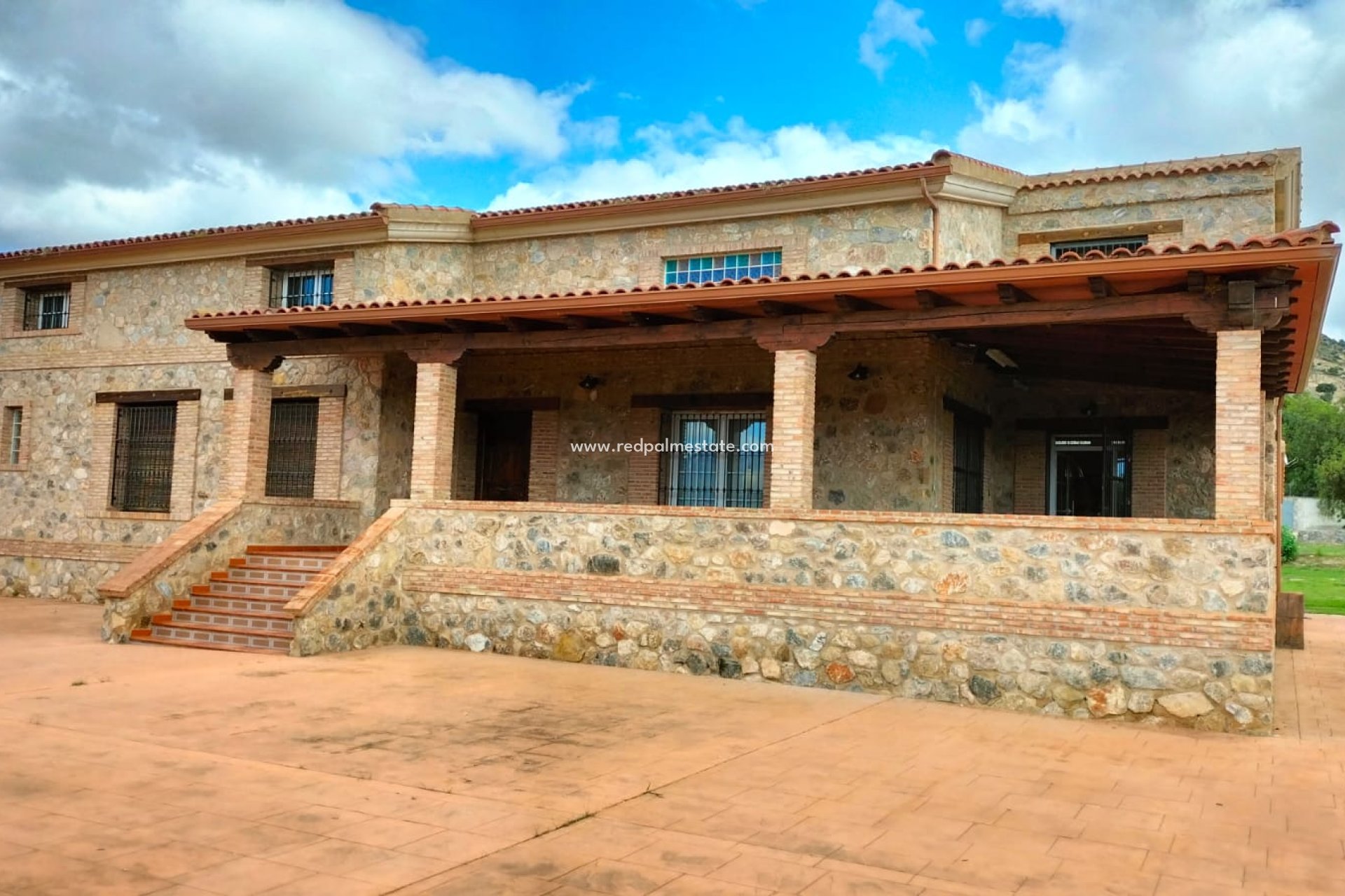 Resale - Villa -
Aspe - Inland