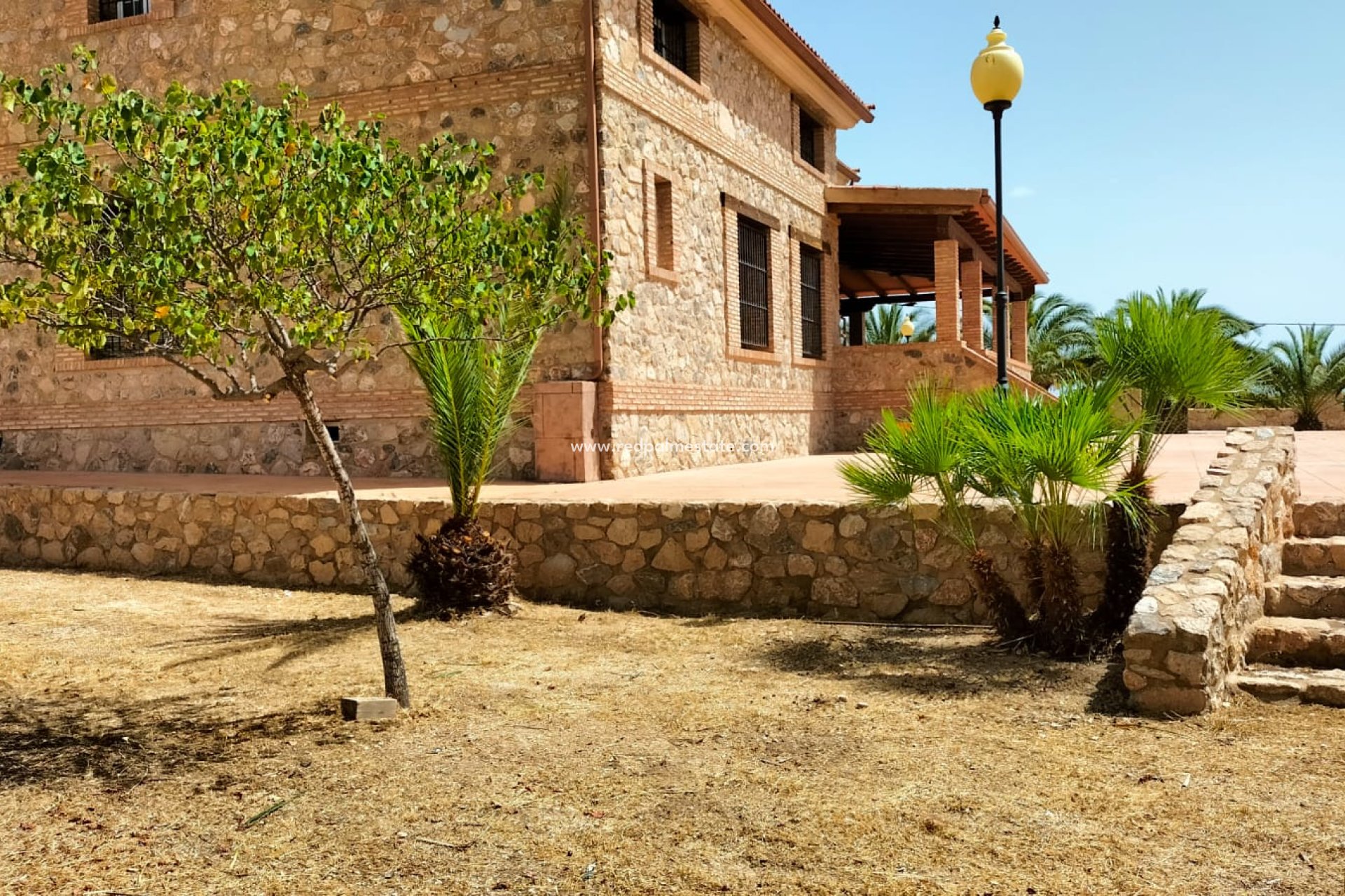 Resale - Villa -
Aspe - Inland