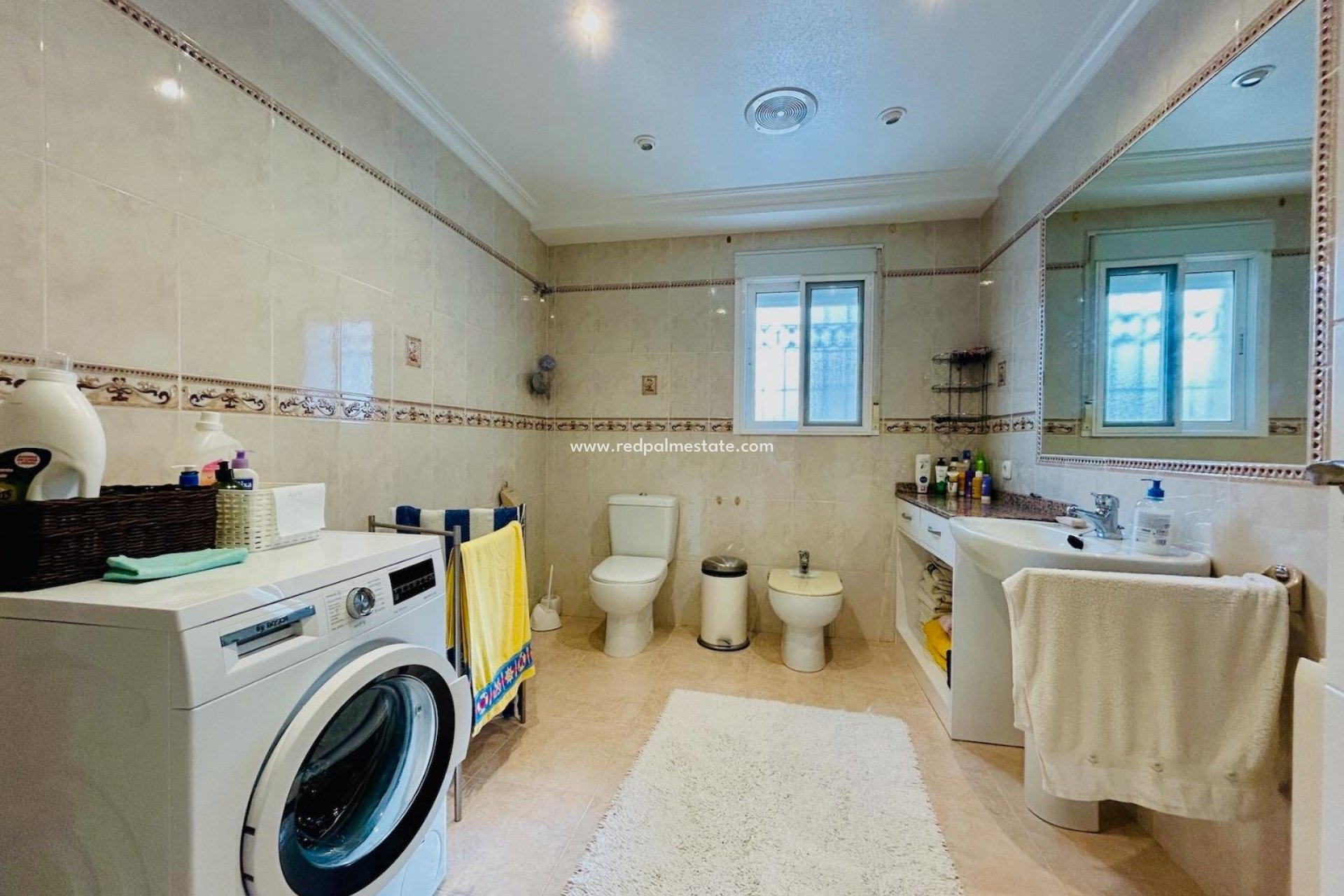 Resale - Villa -
Benferri