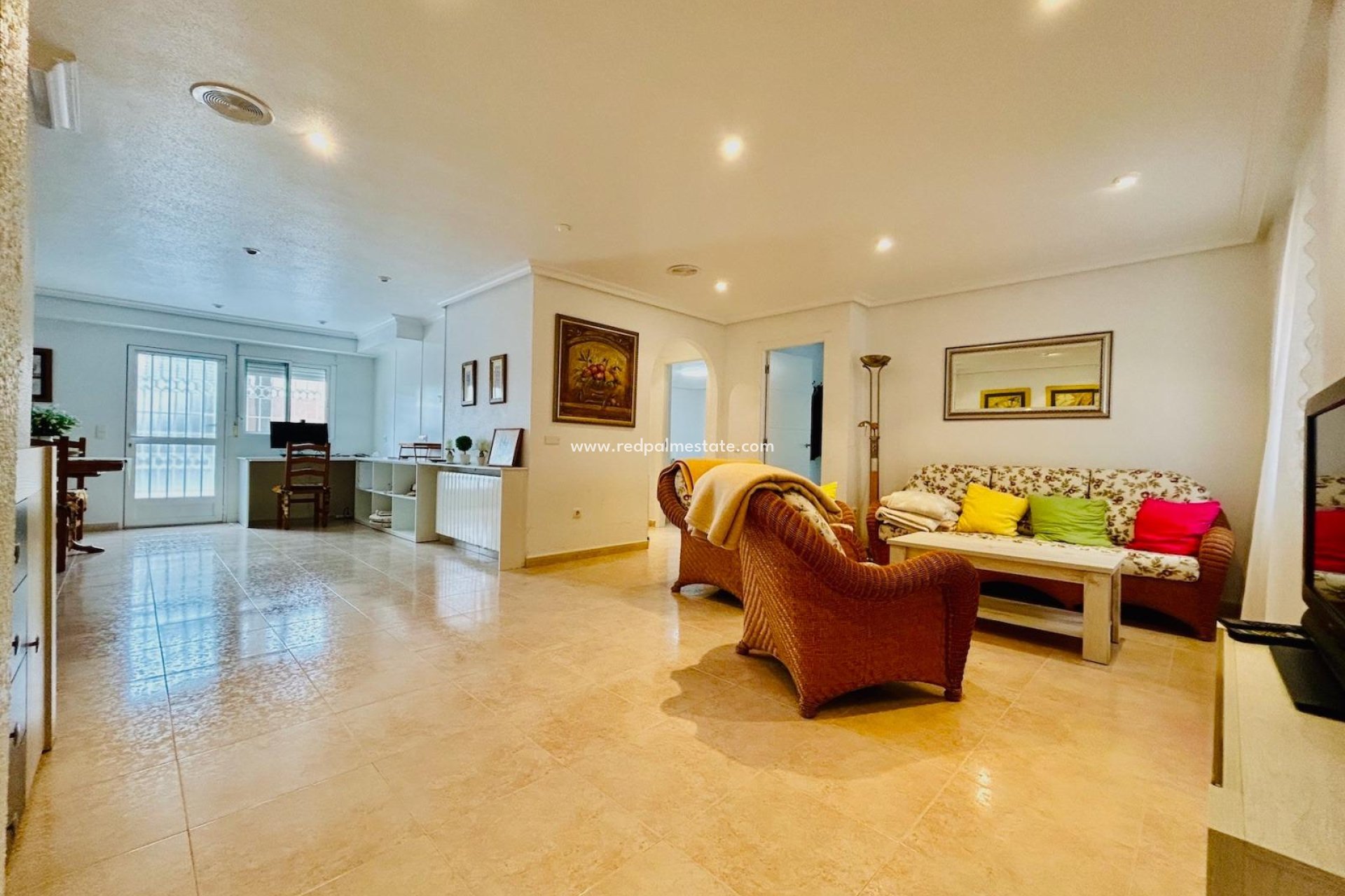 Resale - Villa -
Benferri