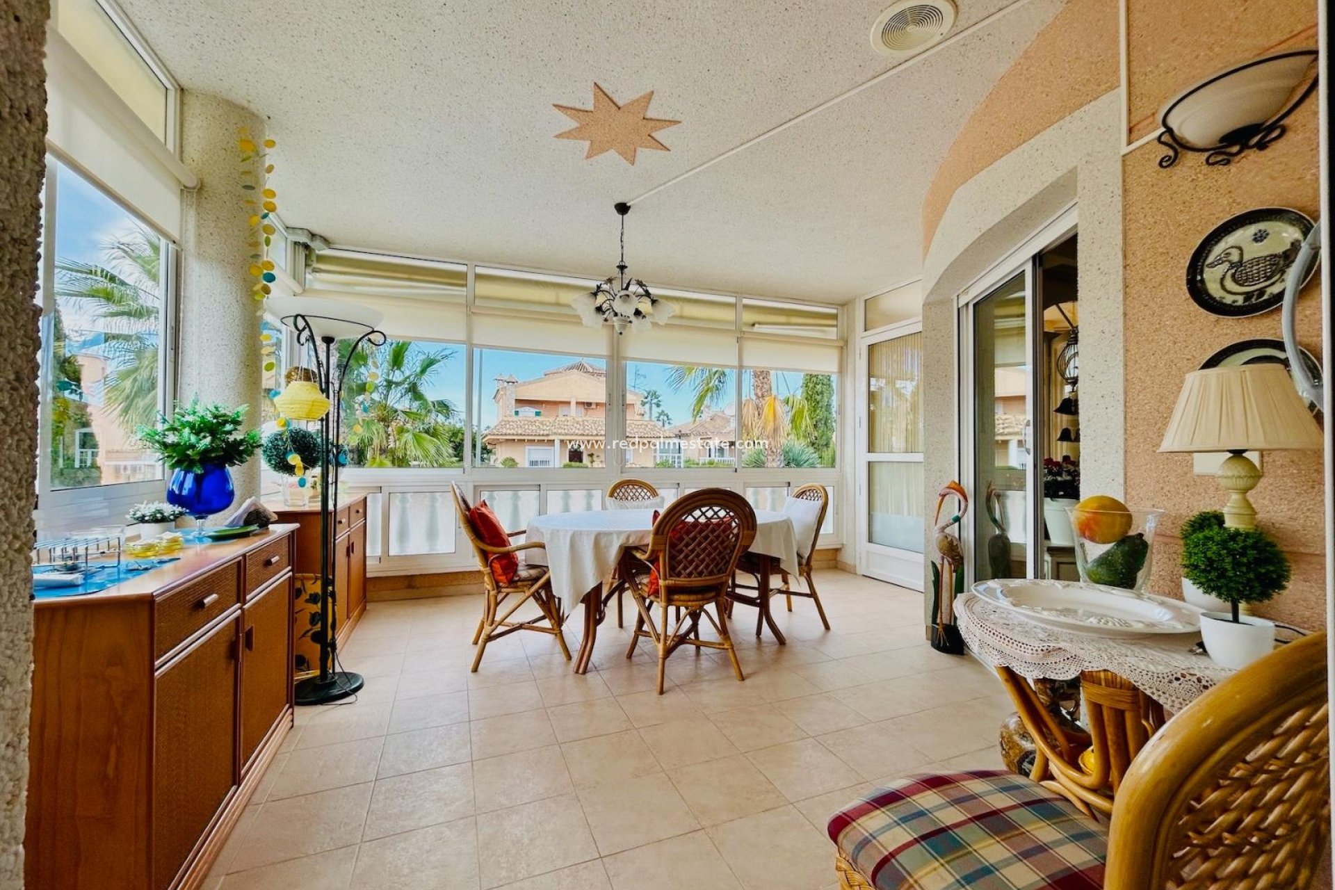 Resale - Villa -
Benferri