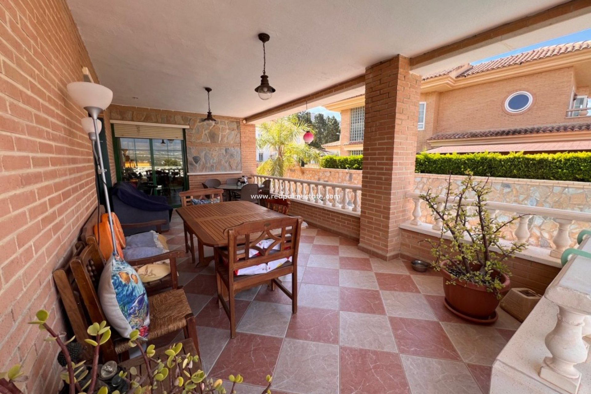 Resale - Villa -
Benidorm - Costa Blanca