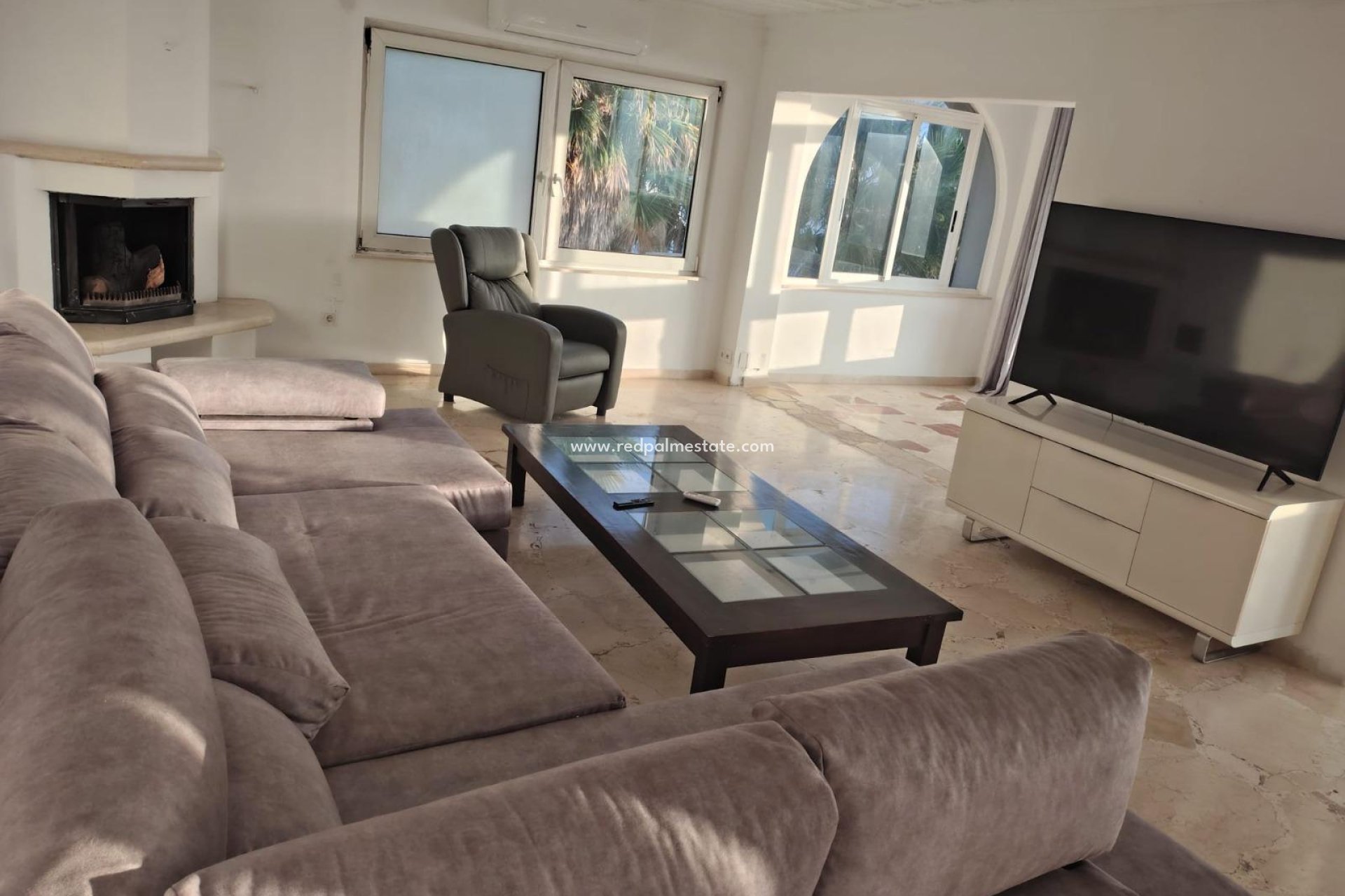 Resale - Villa -
Benidorm - Playa de Levante