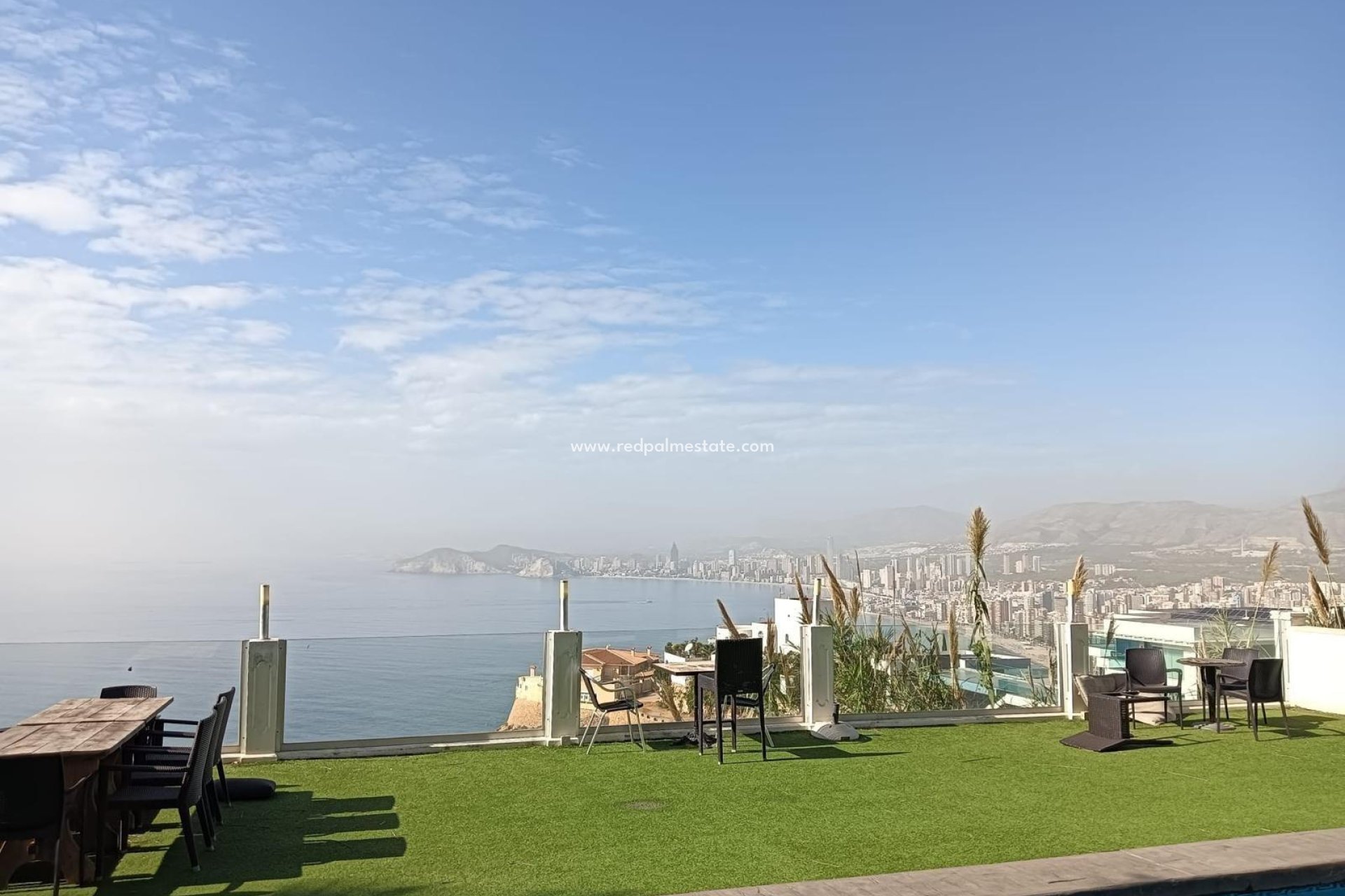 Resale - Villa -
Benidorm - Playa de Levante