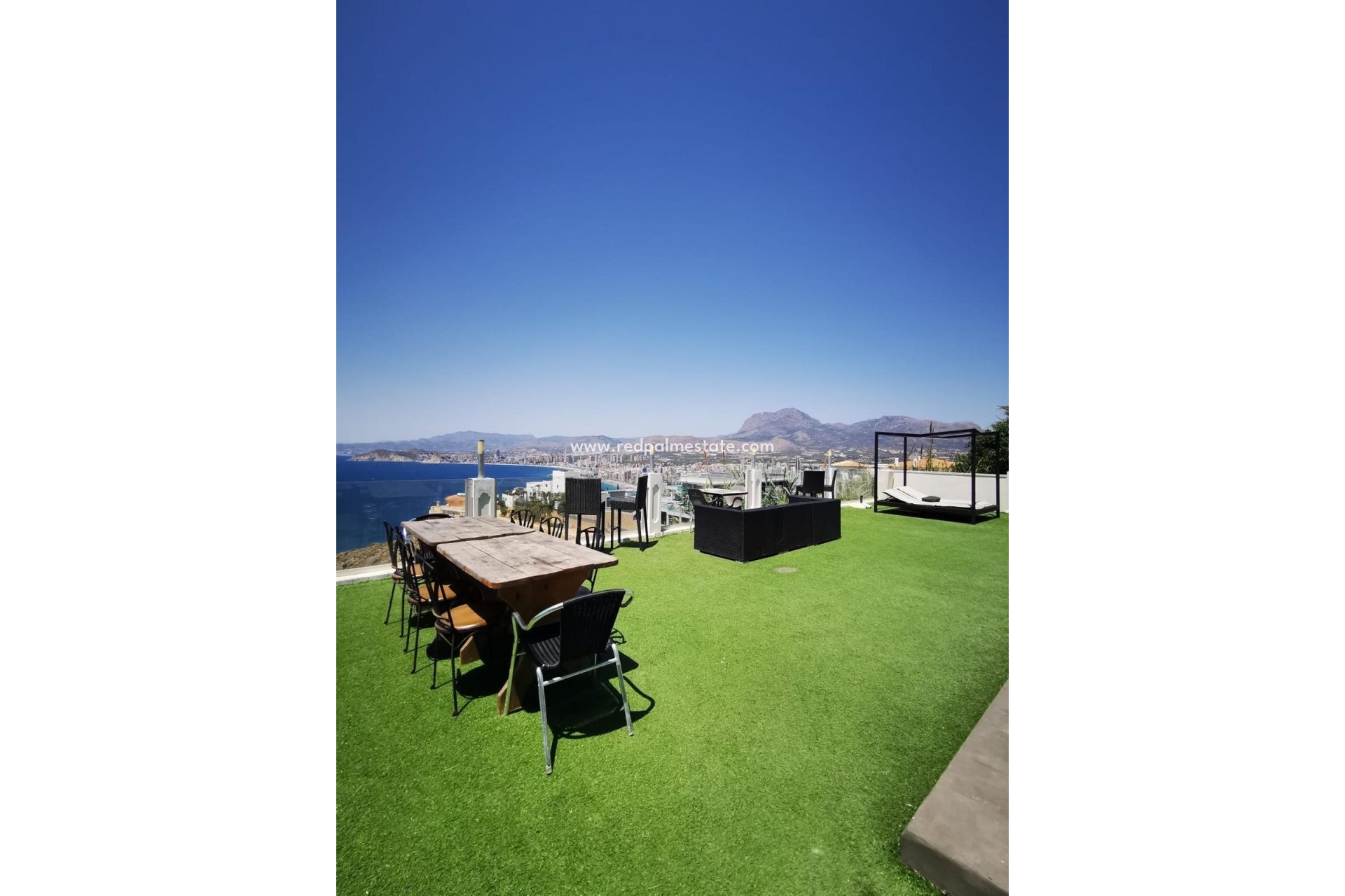 Resale - Villa -
Benidorm - Playa de Levante