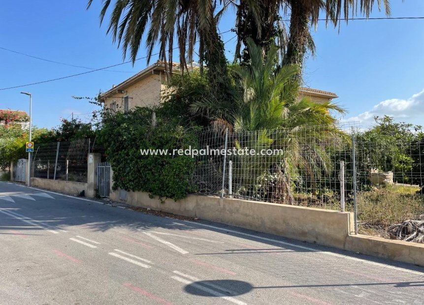 Resale - Villa -
Benidorm - Salto Del Agua