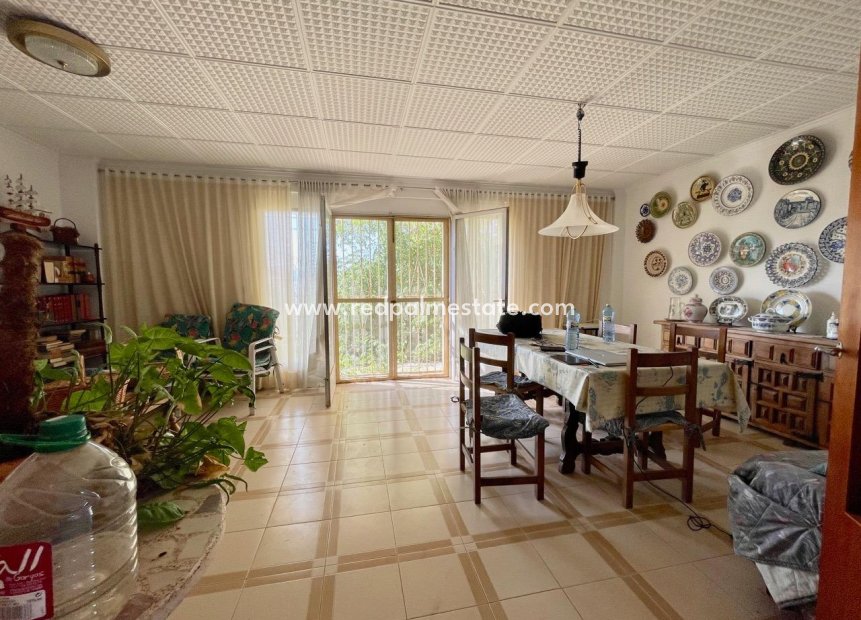 Resale - Villa -
Benidorm - Salto Del Agua